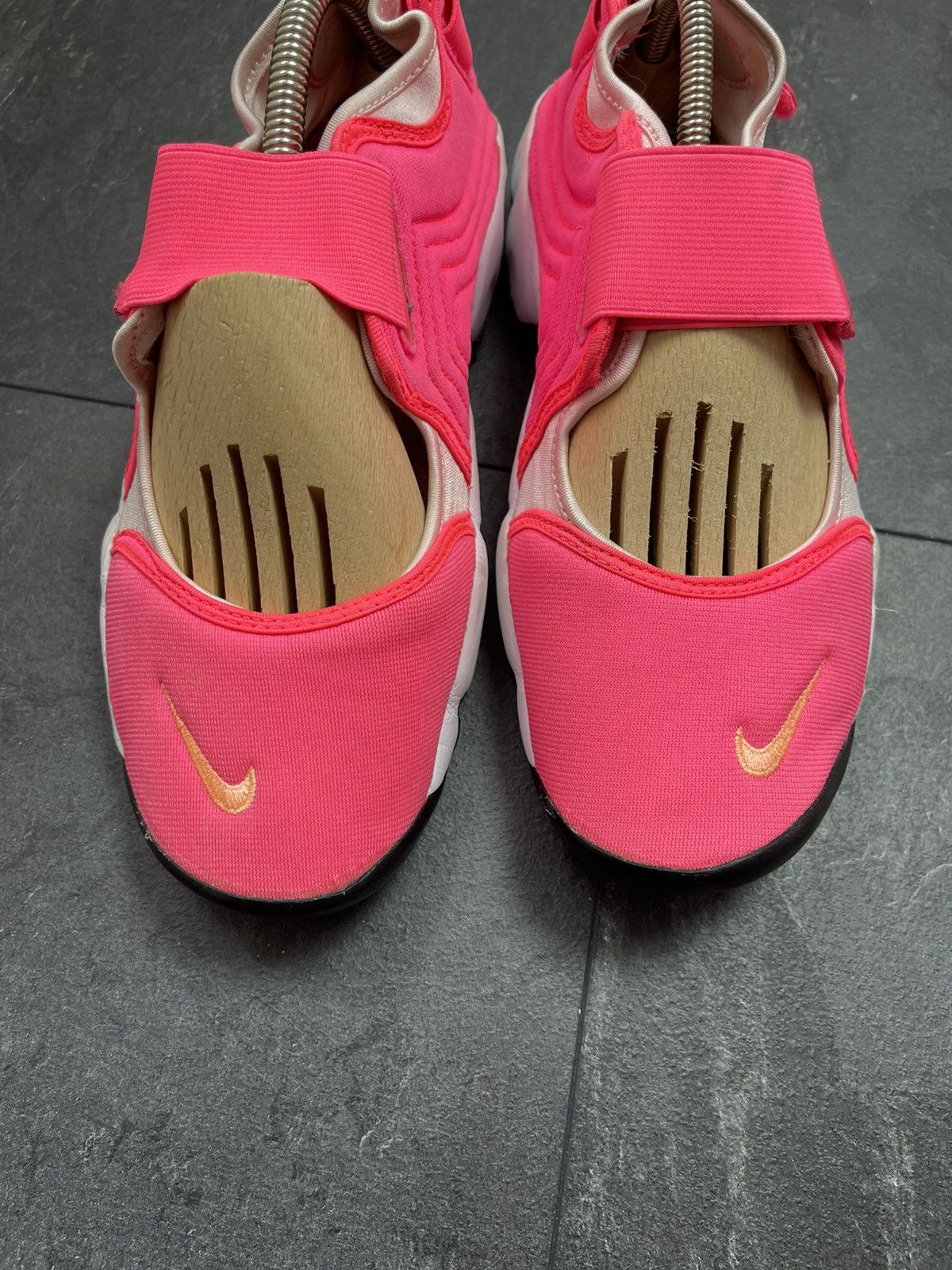 Nike × Streetwear × Vintage Vintage Nike rift tabi swoosh shoes Size US 6 / IT 36 - 5 Thumbnail