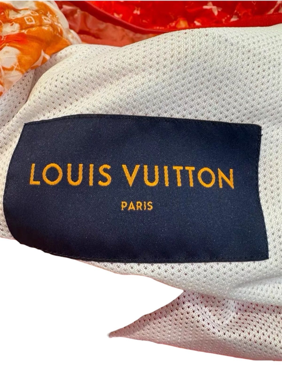 Louis Vuitton Louis Vuitton 50 Monogram Bandana Windbreaker Hoodie Jacket Size US M / EU 48-50 / 2 - 7 Thumbnail