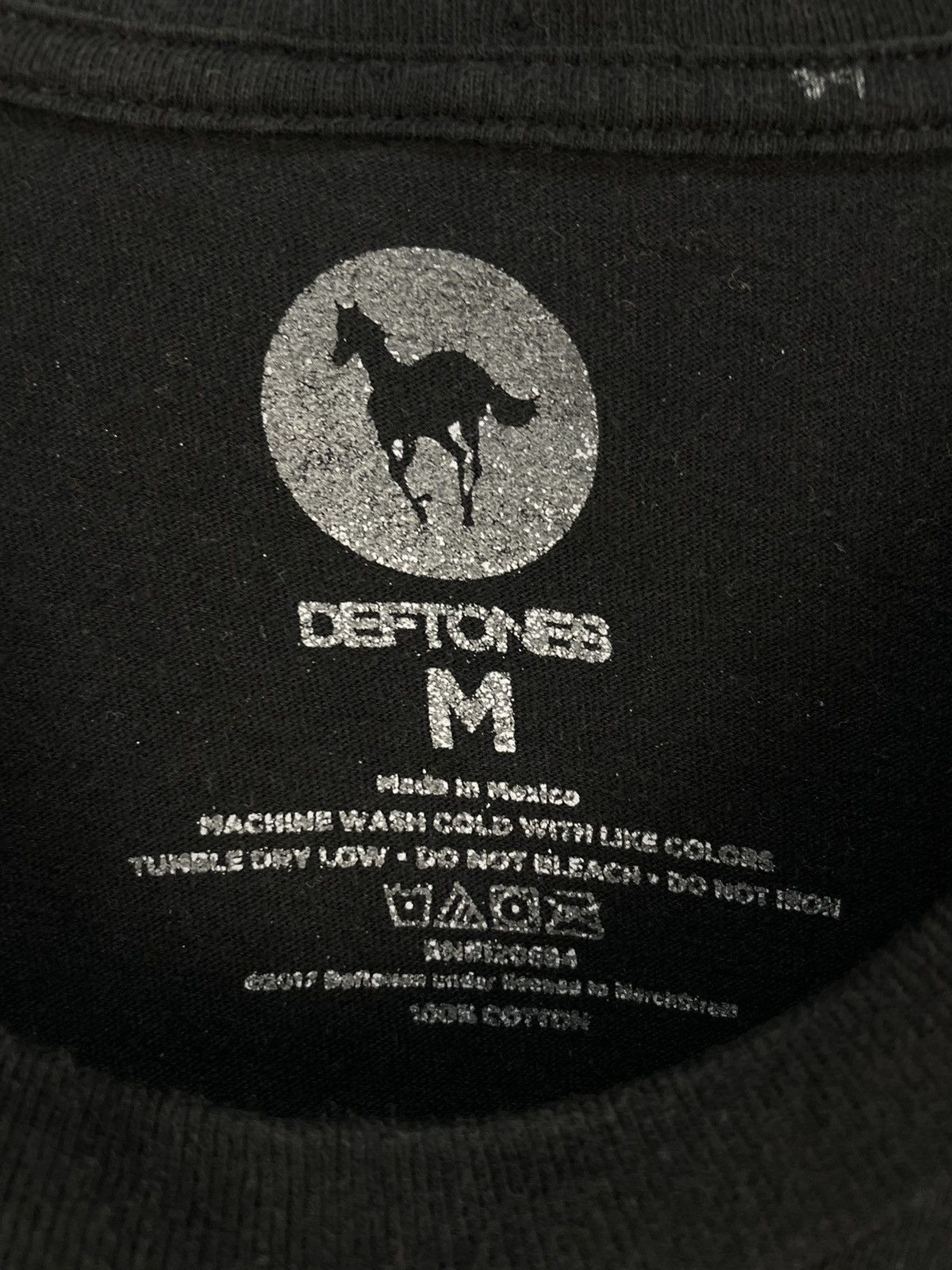 Band Tees Deftones band promo t shirt Size US M / EU 48-50 / 2 - 5 Thumbnail