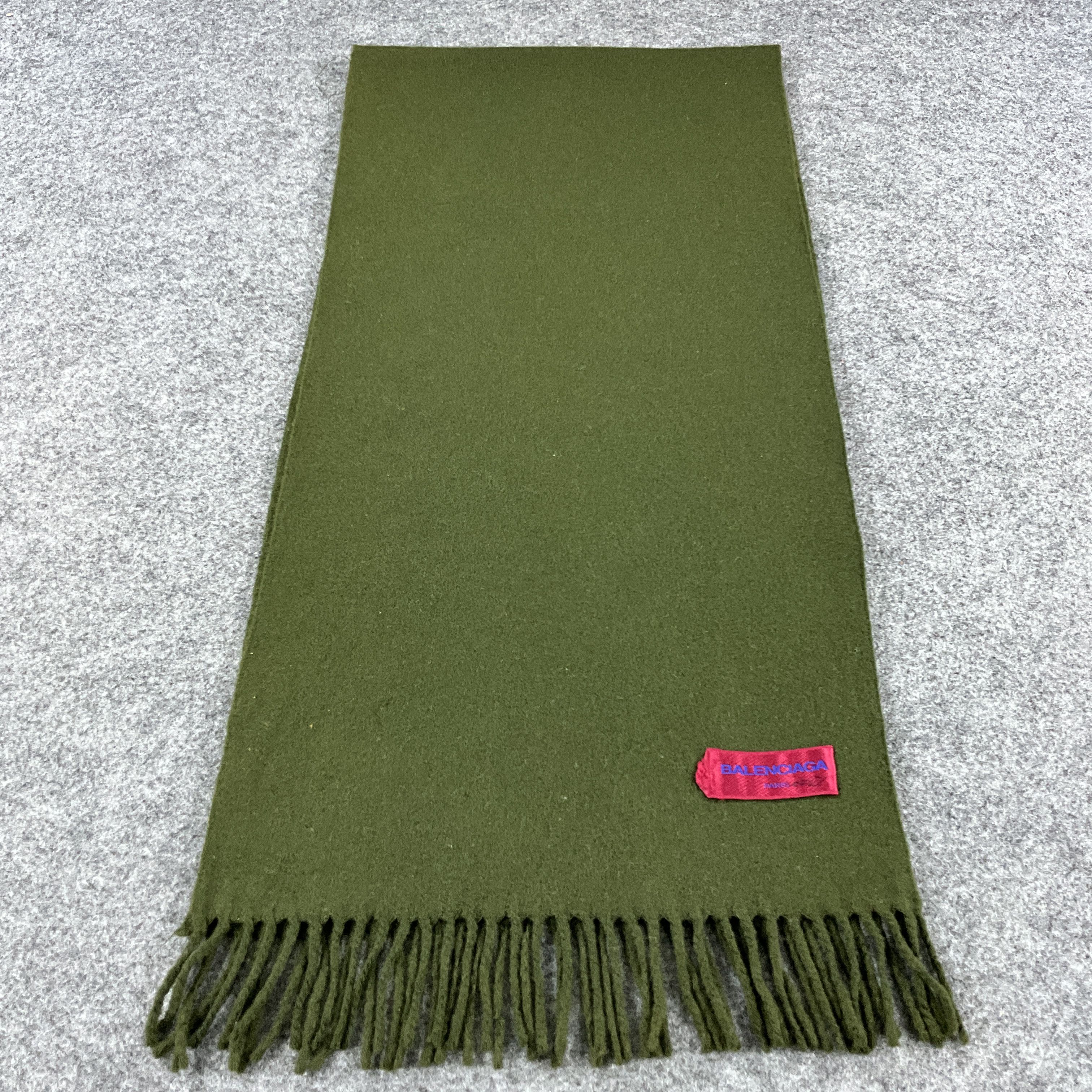 Vintage Balenciaga Plain Scarf / Muffler / Neckwear T1245 Size ONE SIZE - 2 Thumbnail
