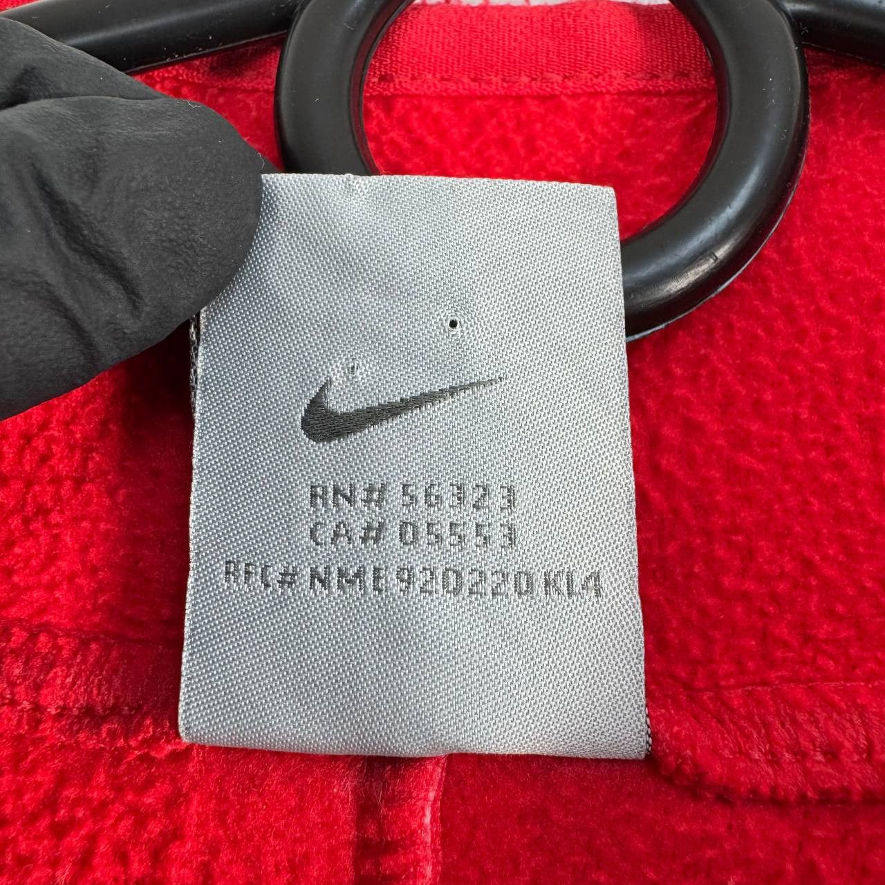 Nike Vintage Nike Therma-FIT Quarter Zip Fleece Pullover Red XL Size US XL / EU 56 / 4 - 4 Thumbnail