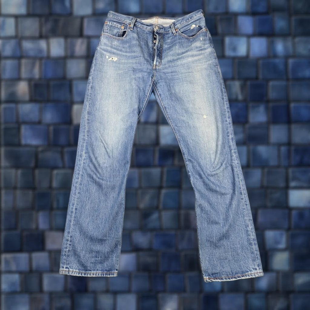 Levi's Levi's 501 Premium Jeans Mens 34x32 Blue Straight Button Fly Distressed Denim Jeans Size US 34 / EU 50 - 1 Thumbnail