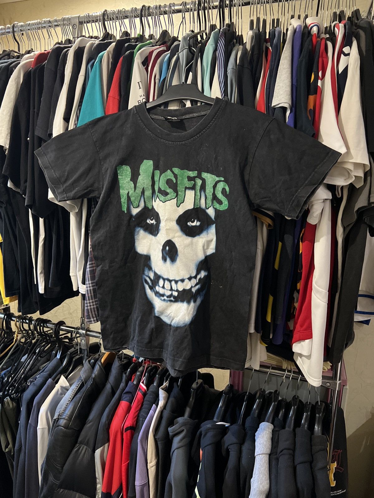 Band Tees VINTAGE 90S MISFITS CRIMSON GHOST 20 YEARS OF TERROR BAND T Size US M / EU 48-50 / 2 - 3 Thumbnail