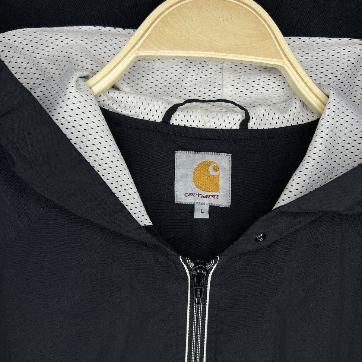 Carhartt × Vintage Vintage Carhartt WiP Jacket Nylon Black Active Logo Hooded Size US L / EU 52-54 / 3 - 5 Thumbnail