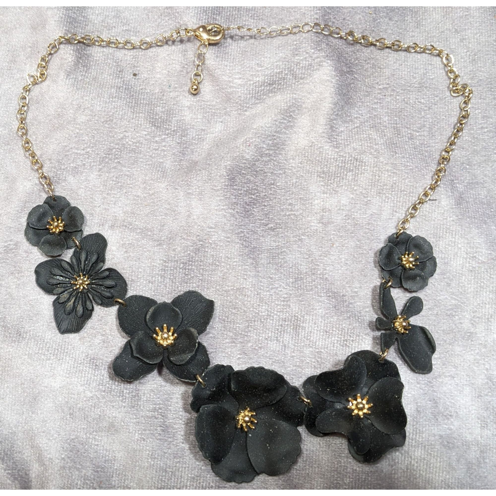 Other Whimsygoth Floral Black And Gold Tone Statement Necklace Size ONE SIZE - 4 Thumbnail