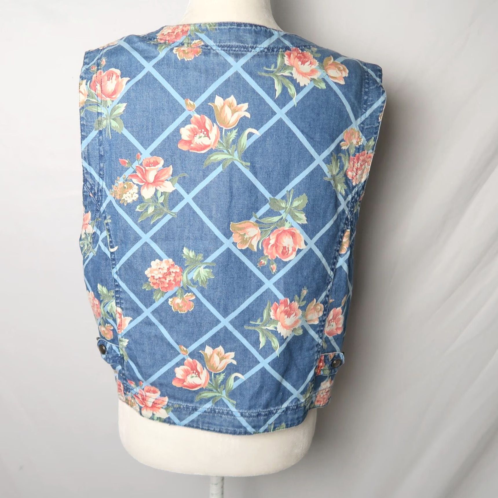Liz Claiborne VINTAGE Liz Claiborne Vest Denim Flower Print Blue Pink 90s L Womens? Size L / US 10 / IT 46 - 4 Thumbnail