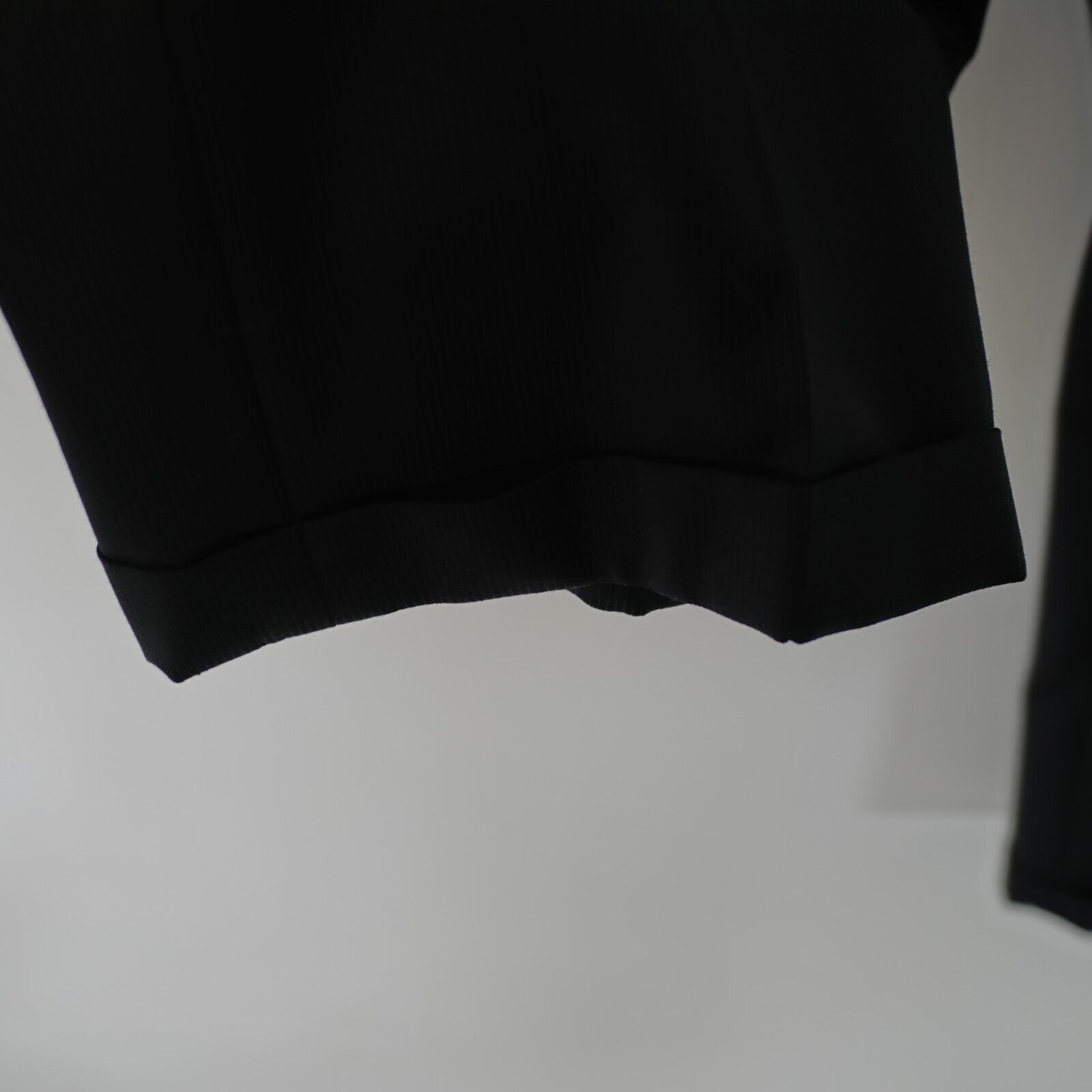 Jos. A. Bank Jos A Bank Signature Black Striped Wool 2 Piece Suit 44R 40/ Size 44R - 2 Thumbnail