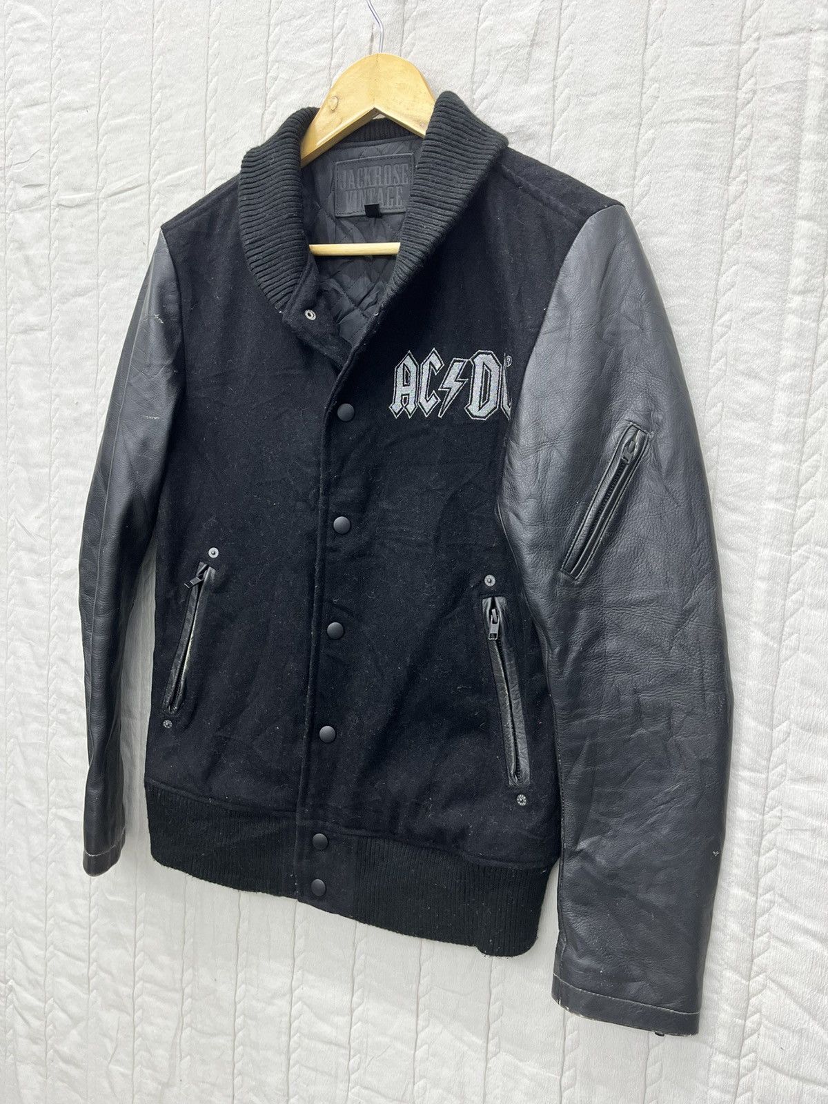 AC/DC × JACKROSE STEALS🔥JACK ROSE X ACDC VARSITY JACKET Size US S / EU 44-46 / 1 - 6 Thumbnail