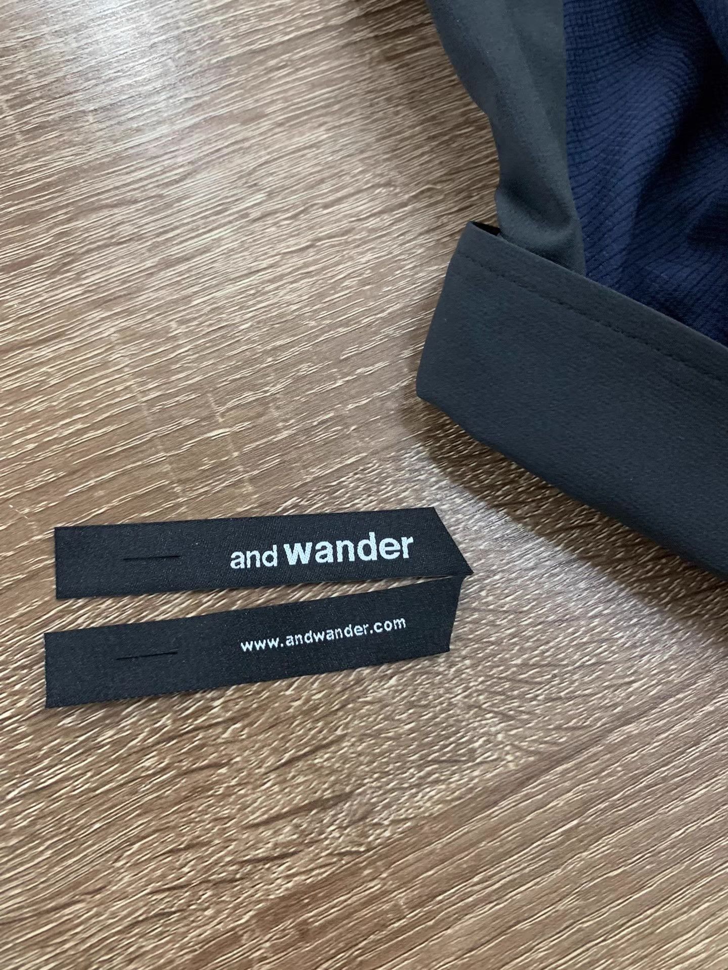 And Wander MAISON KITSUNÉ × and wander Hiking Shirt Ｑ22 Size US M / EU 48-50 / 2 - 2 Thumbnail