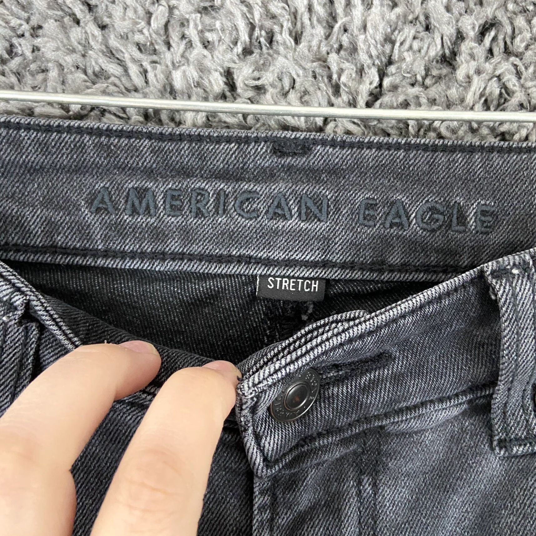 American Eagle Outfitters American Eagle Jean Women’s 0 Regular Black Stretch Mom Size 25" / US 0 / IT 36 - 4 Thumbnail