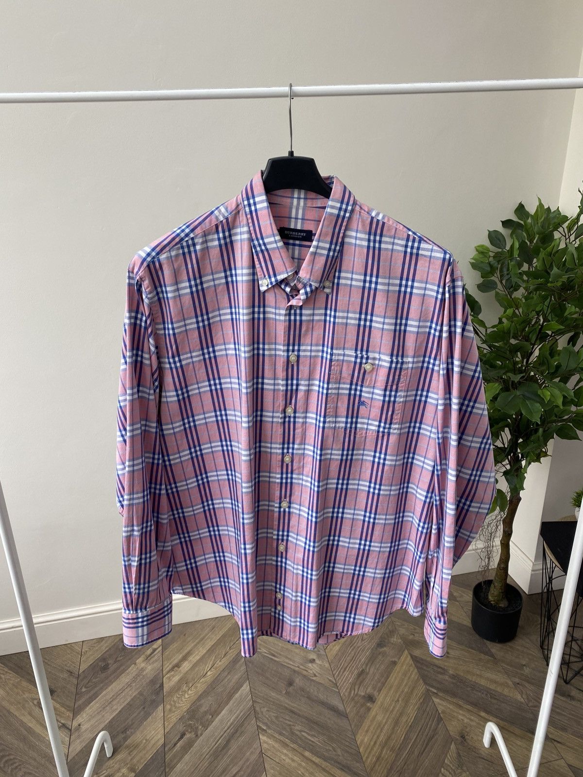 Burberry × Vintage Vintage Burberry Nova Check Pink Button Up Shirt Size US L / EU 52-54 / 3 - 5 Thumbnail