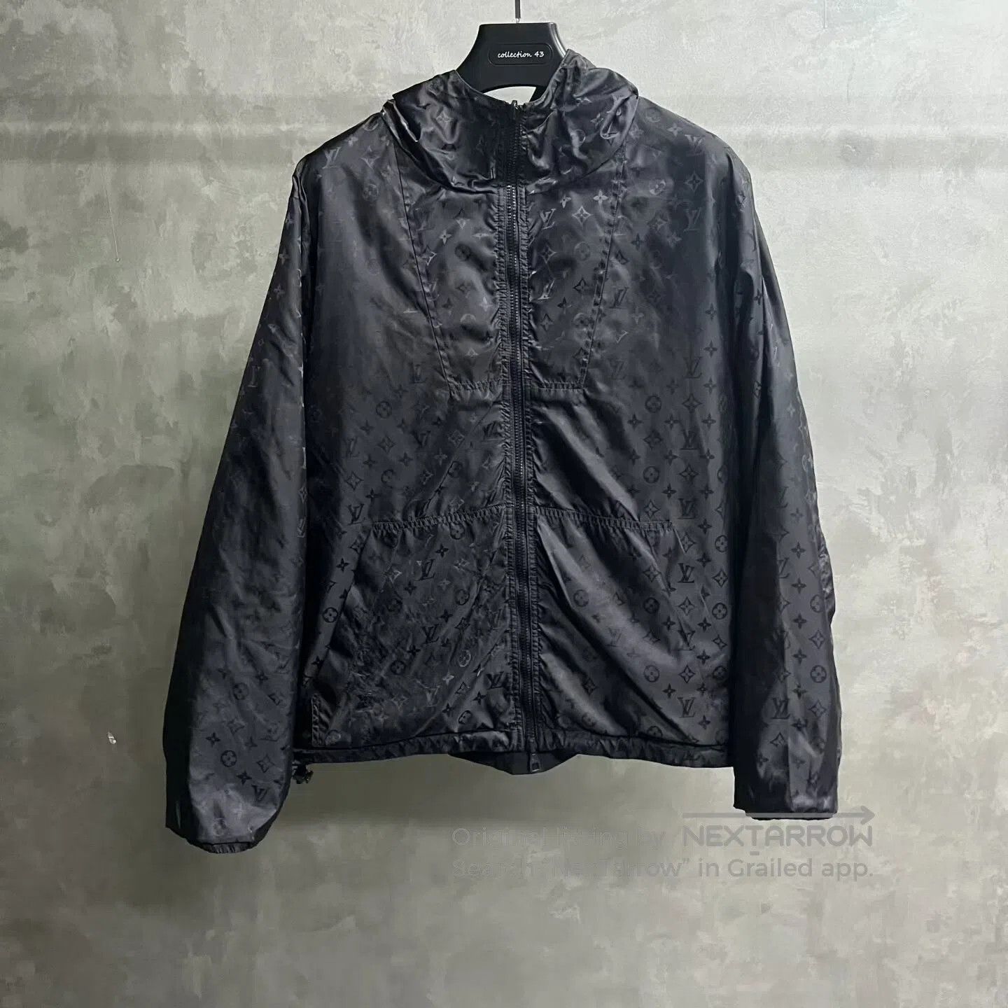 Louis Vuitton Louis Vuitton Solid-color double-sided nylon jacket| Size US L / EU 52-54 / 3 - 5 Thumbnail