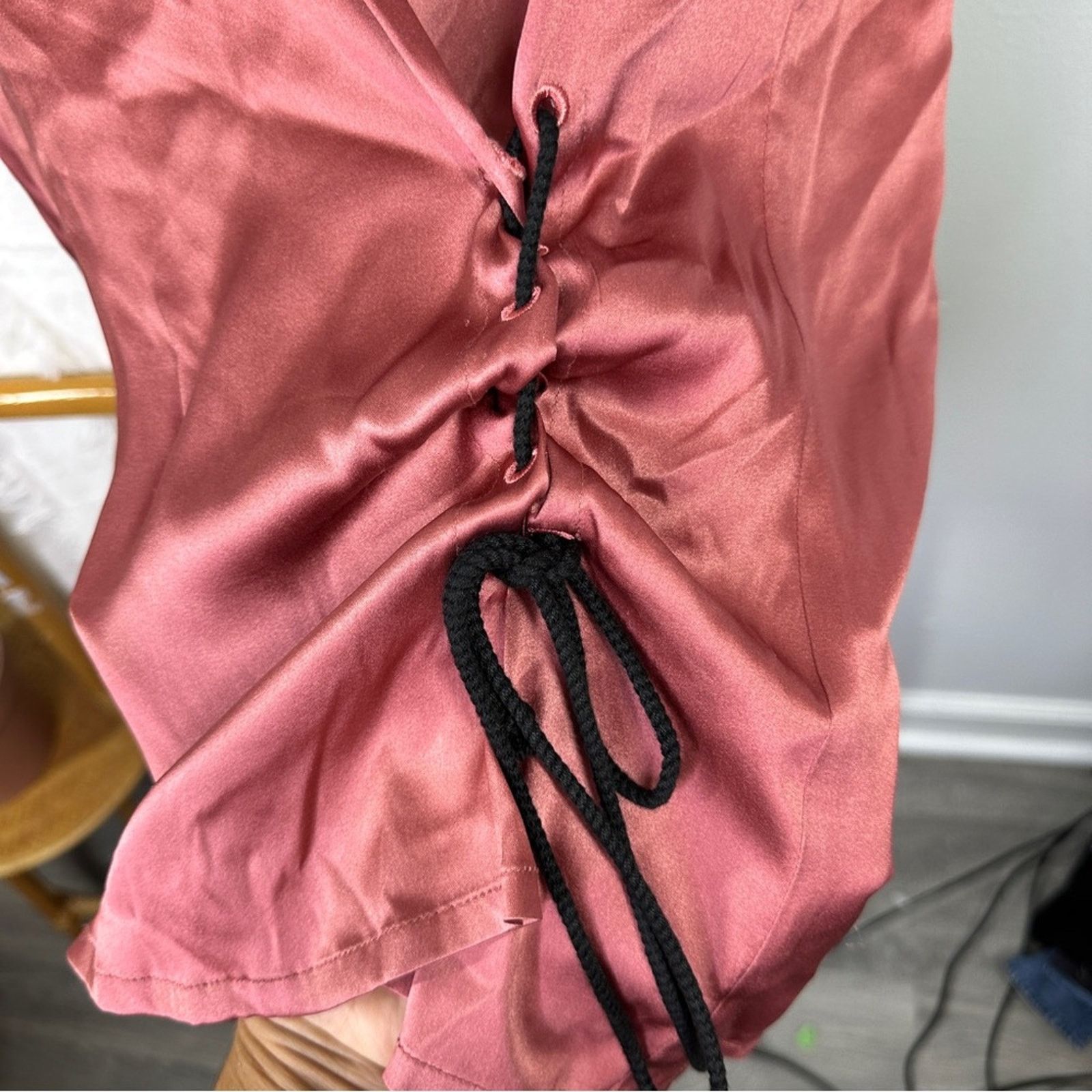 Ann Demeulemeester Ann Demeulemeester Rose Silk Tie Blouse sz 44 Size L / US 10 / IT 46 - 6 Thumbnail
