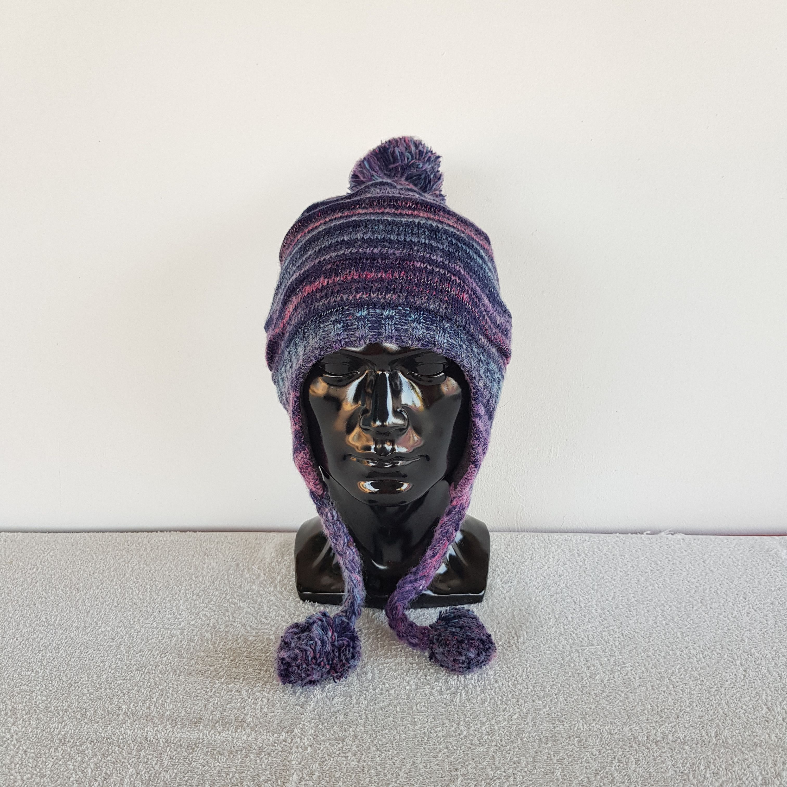 Japanese Brand Vintage Earflap Pom Pom Beanie Knitted Snow Caps Winter Hats Size ONE SIZE - 2 Thumbnail
