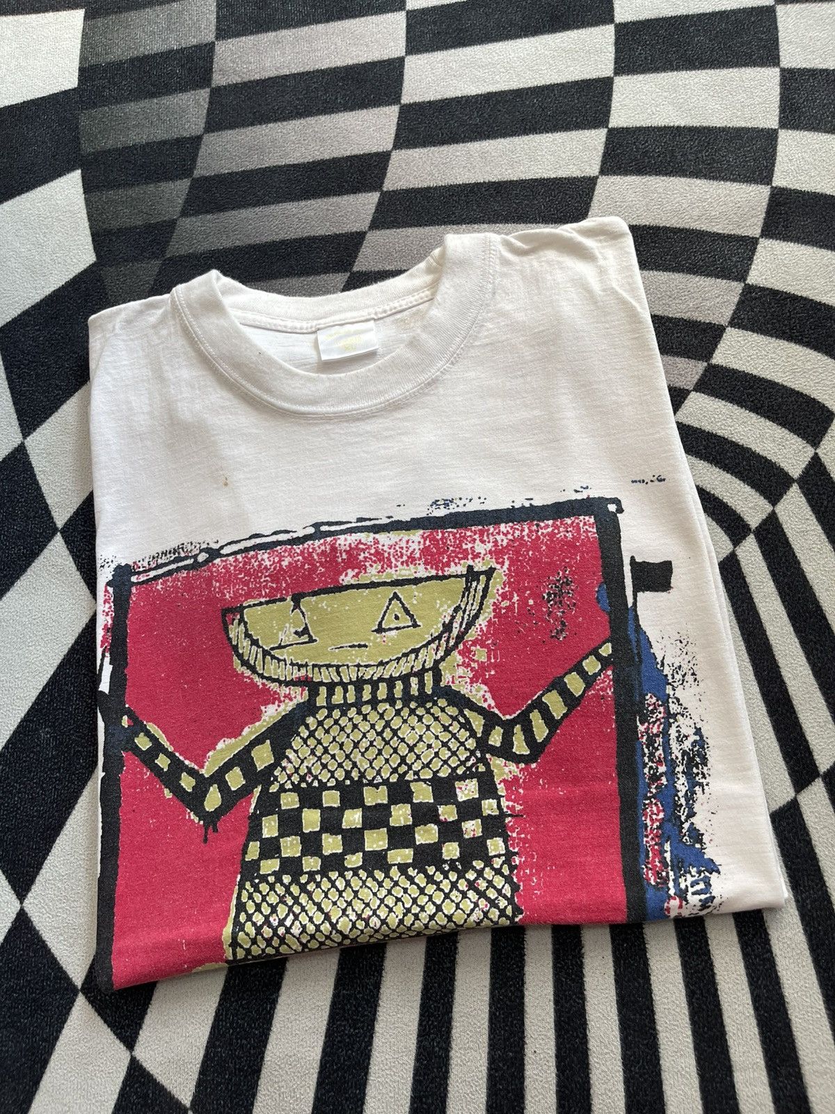 Vintage Vintage 90s BASIC LINE GRAPHICS Scarecrow Art T-Shirt XL Size US L / EU 52-54 / 3 - 1 Thumbnail