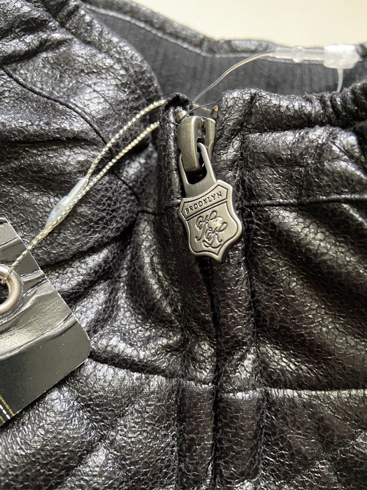 Karl Kani Vintage Karl Kani Golden King Of Black Quilted Riders Jacket Size US S / EU 44-46 / 1 - 8 Thumbnail