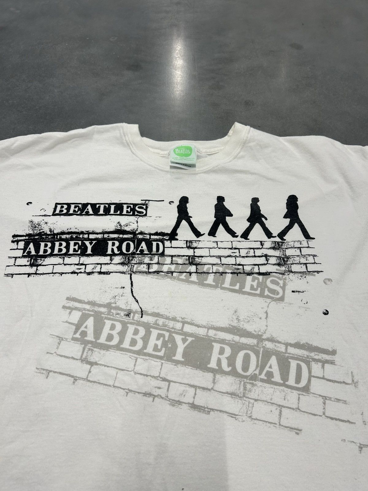Vintage Vintage 2005 Beatles Tee Size US XL / EU 56 / 4 - 2 Thumbnail