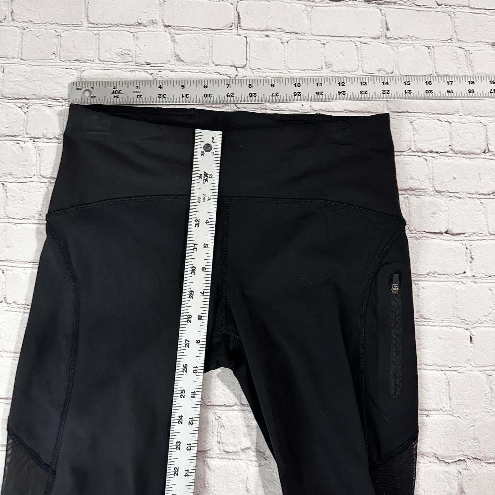 Lululemon Capri Lululemon Leggings Size 6 Size 28" / US 6 / IT 42 - 8 Thumbnail