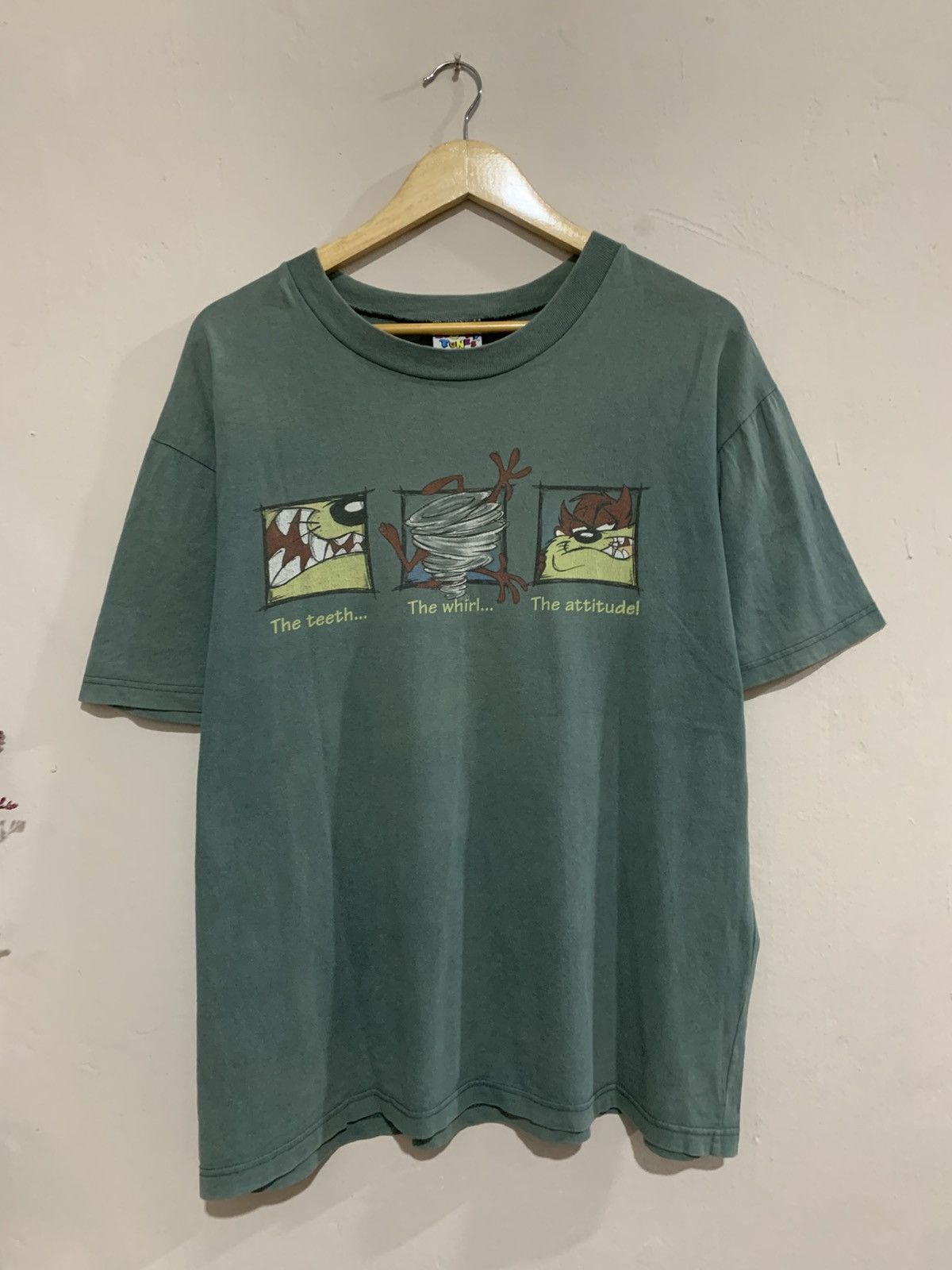 Vintage Vintage 1994 Tasmanian Devil Warner Bros Tee shirt Size US L / EU 52-54 / 3 - 2 Thumbnail