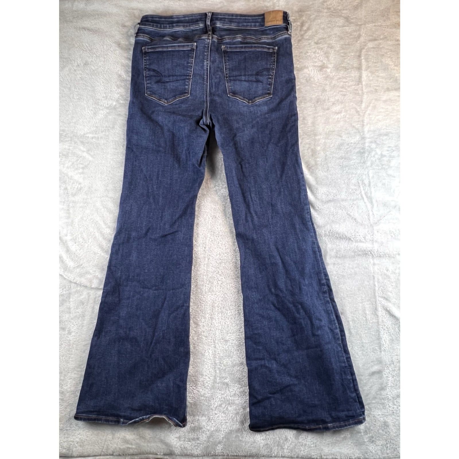 American Eagle Outfitters American Eagle Outfitters Jeans Womens 14 Blue Low-Rise Flare Dark Wash Denim Boho 90s Hipster Bohemian Jeans Womens Blue 14 Low Rise Flare Jeans Size 36" / US 14 / IT 50 - 2 Thumbnail