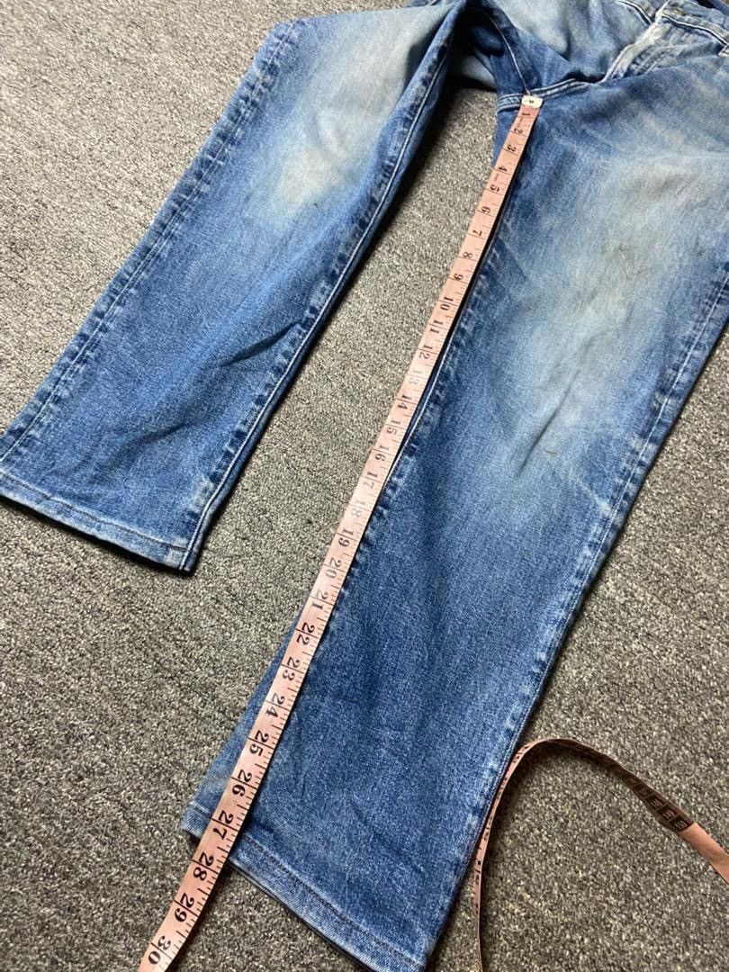 Uniqlo Uniqlo Slim Fit Straight Style Denim Jeans (175) Size US 33 - 7 Thumbnail