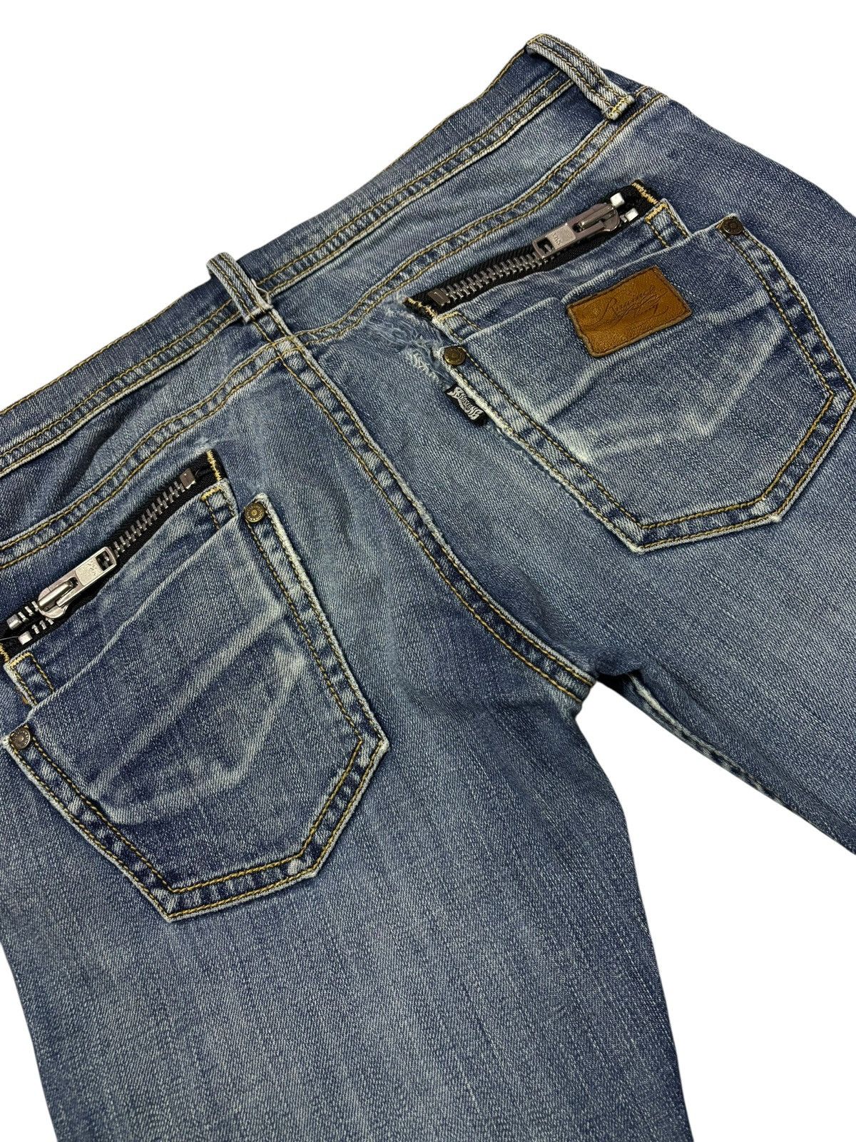 Japanese Brand Vtg RNA Inc Japan Bondage Distressed Jeans Size 30" / US 8 / IT 44 - 7 Thumbnail
