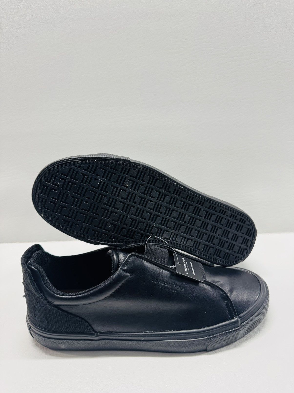 London Fog London Fog Memory Foam LFM-Francis Triple Black Casual Shoes Size US 10 / EU 43 - 1 Thumbnail