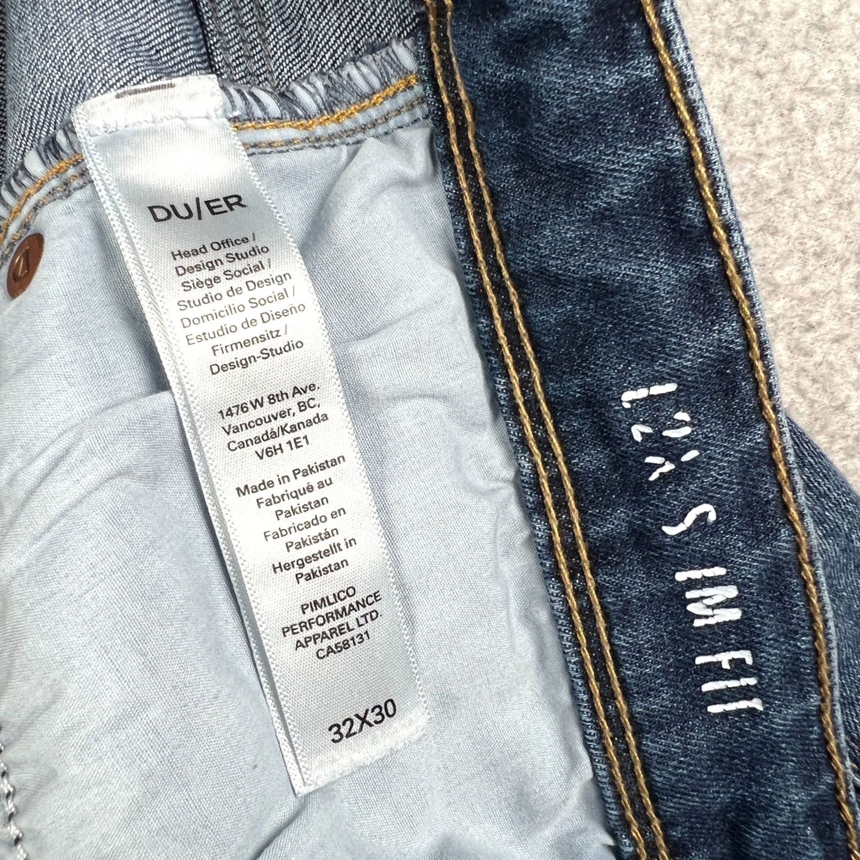 DUER DUER DU/ER L2X Slim Fit Jeans Mens 32x30 Blue Performance Stretch Denim Pants Size US 32 / EU 48 - 3 Thumbnail