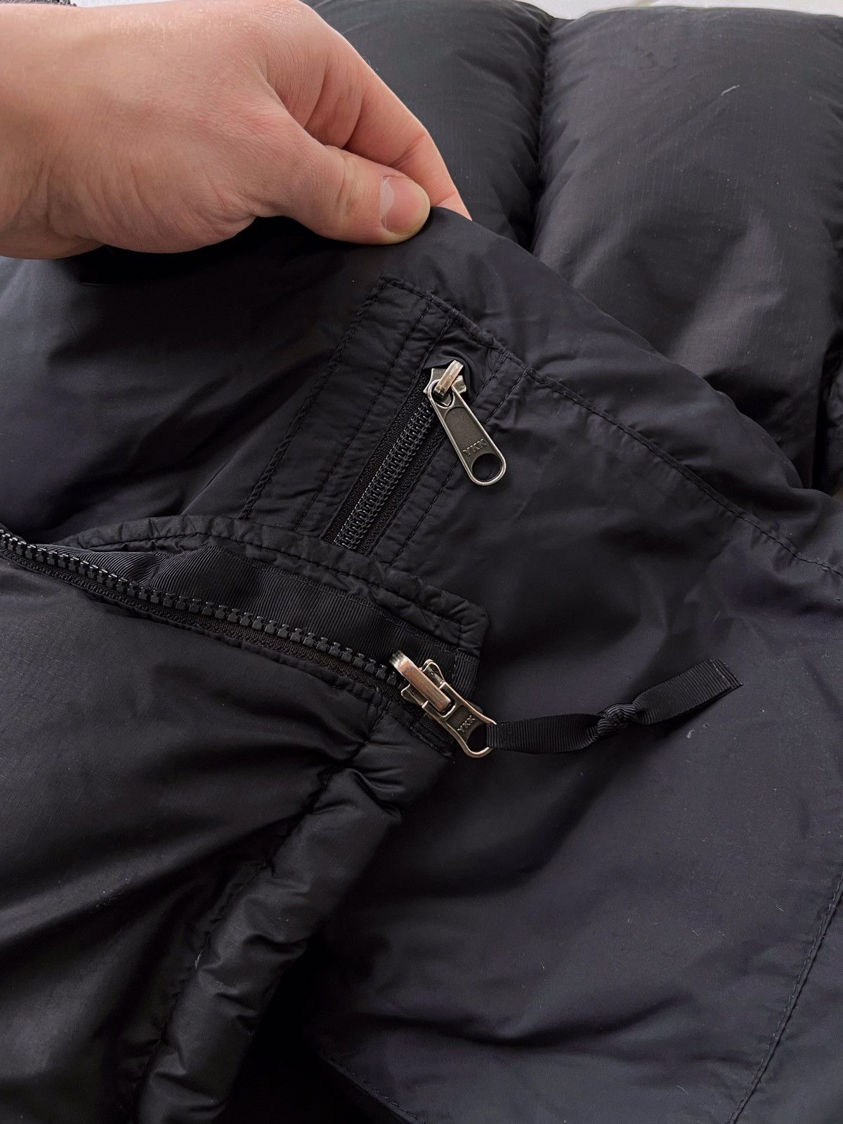 The North Face Vintage Y2k The North Face Puffer 700 Jacket Size US L / EU 52-54 / 3 - 13 Thumbnail