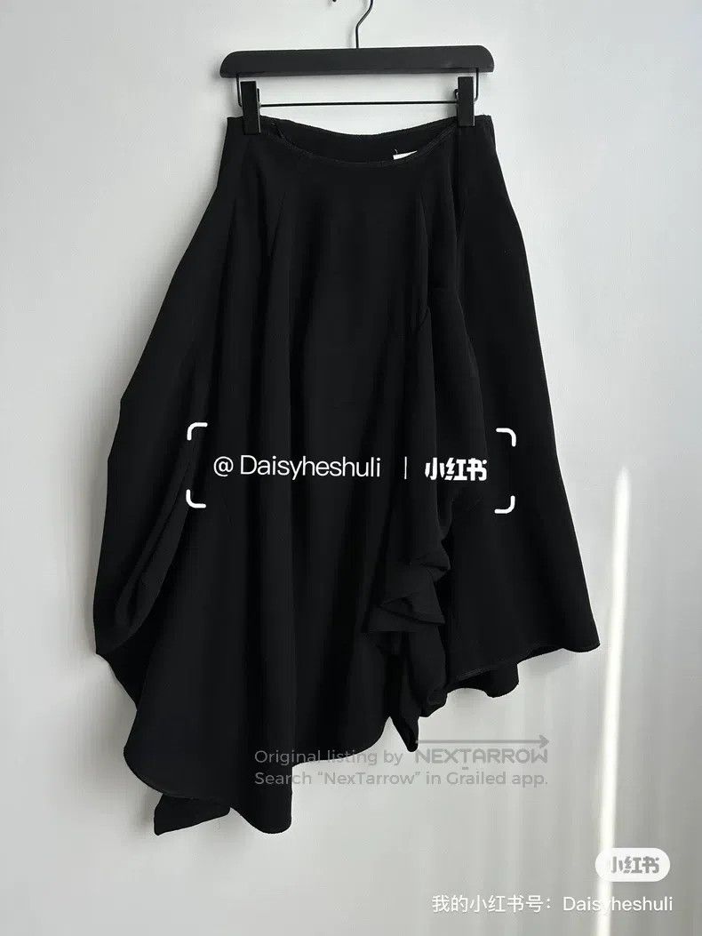 Comme des Garcons Comme Des Garcons size M Skirt, asymmetric deformed half-s Size 22" - 5 Thumbnail