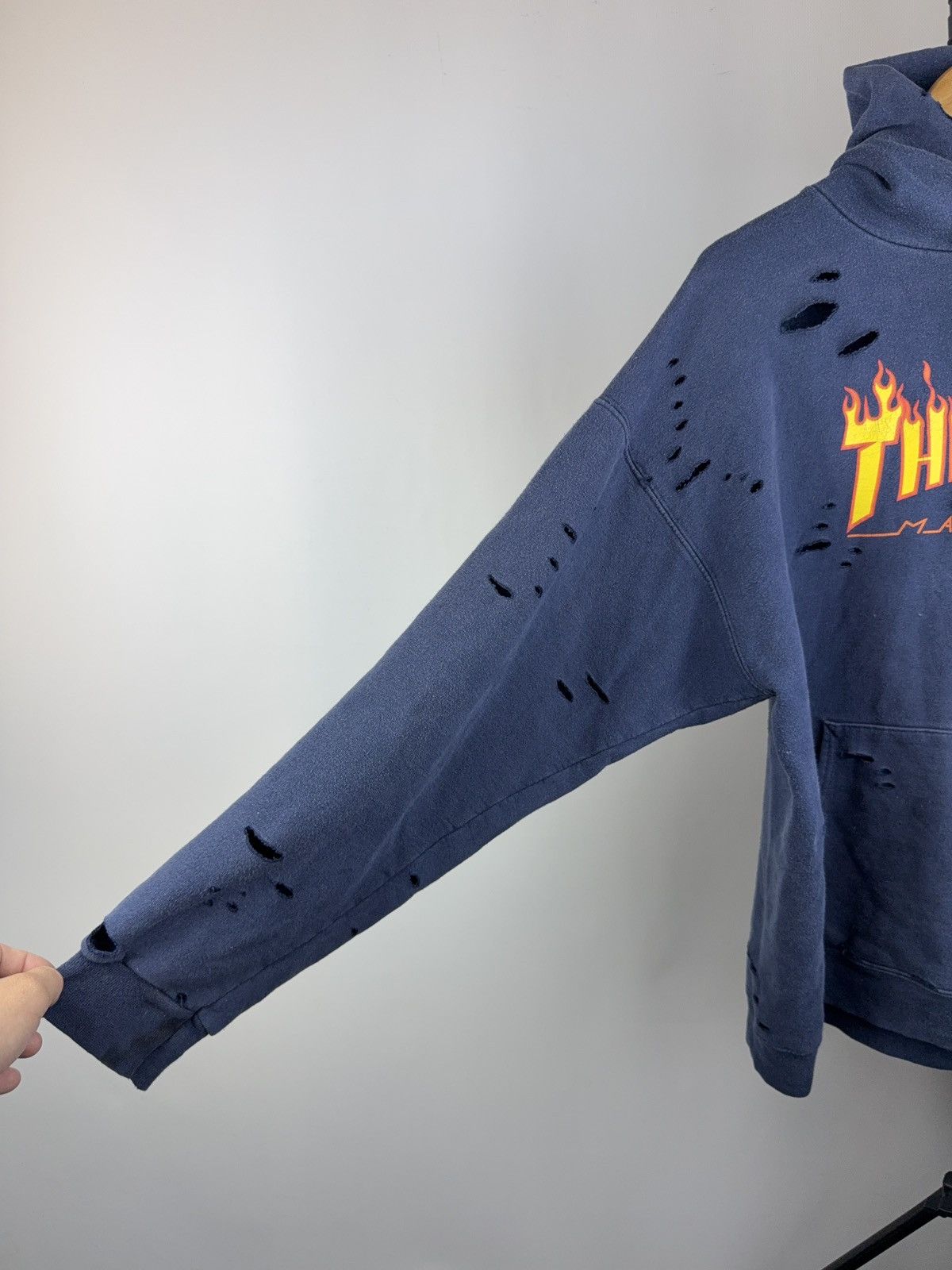 Thrasher Vintage 00s Thresher Distressed Faded Y2K SK8 Hoodie Size US L / EU 52-54 / 3 - 4 Thumbnail