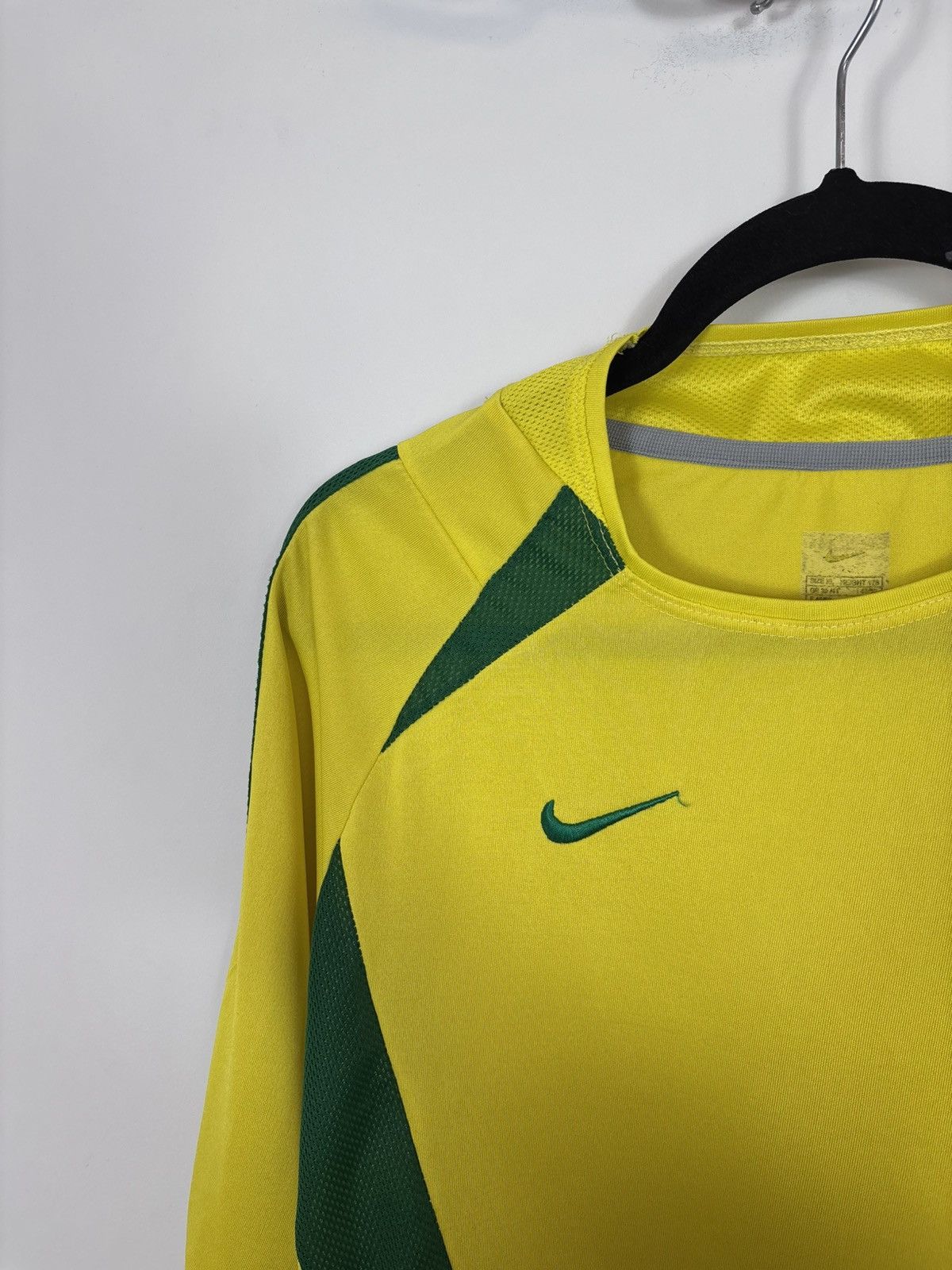 Nike Nike Brazil National Team World Cup 2002/04 Soccer Jersey Size US XL / EU 56 / 4 - 5 Thumbnail