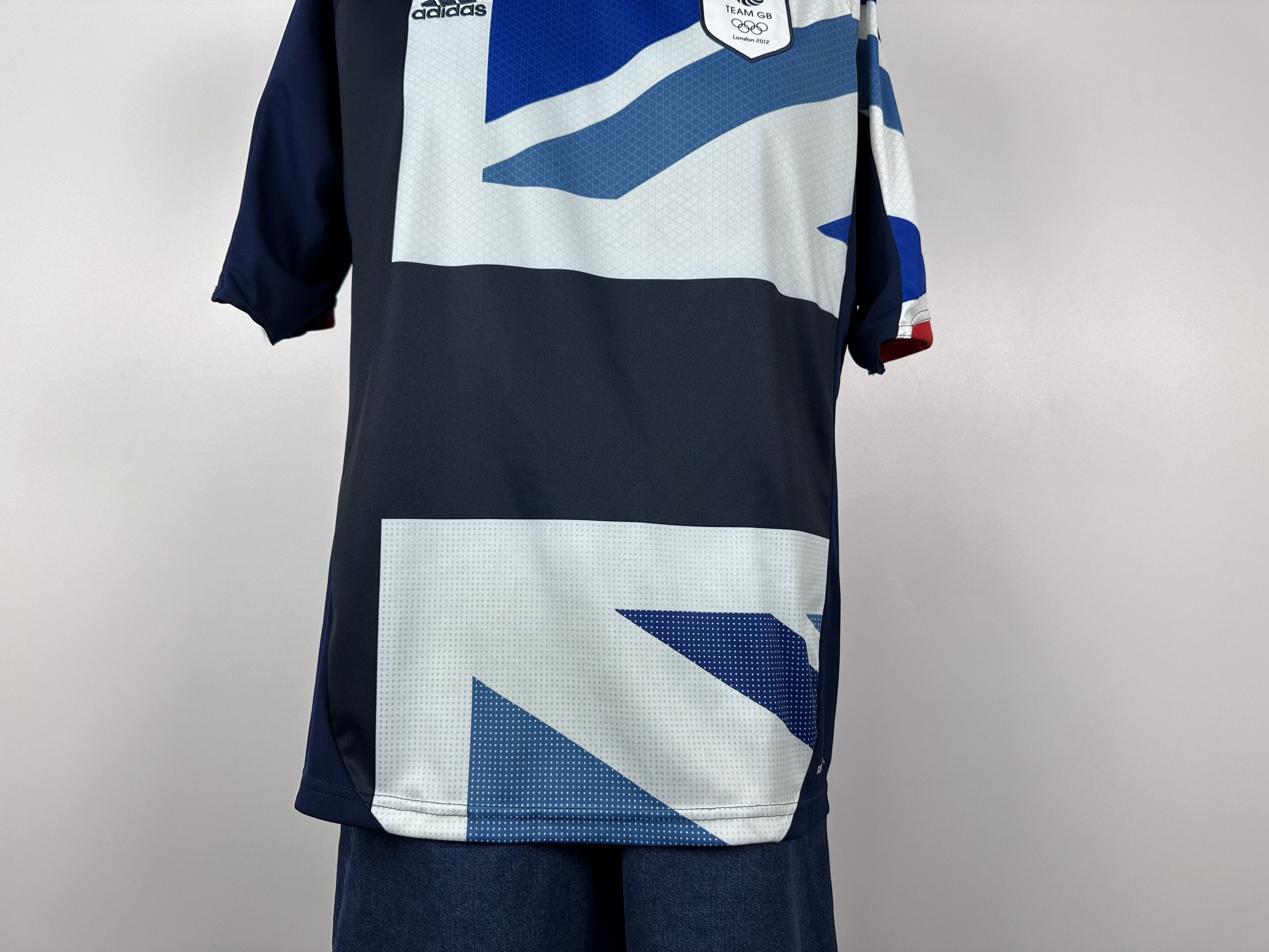 Adidas GREAT BRITAIN 2012 HOME FOOTBALL SHIRT SOCCER JERSEY ADIDAS Size US XL / EU 56 / 4 - 5 Thumbnail