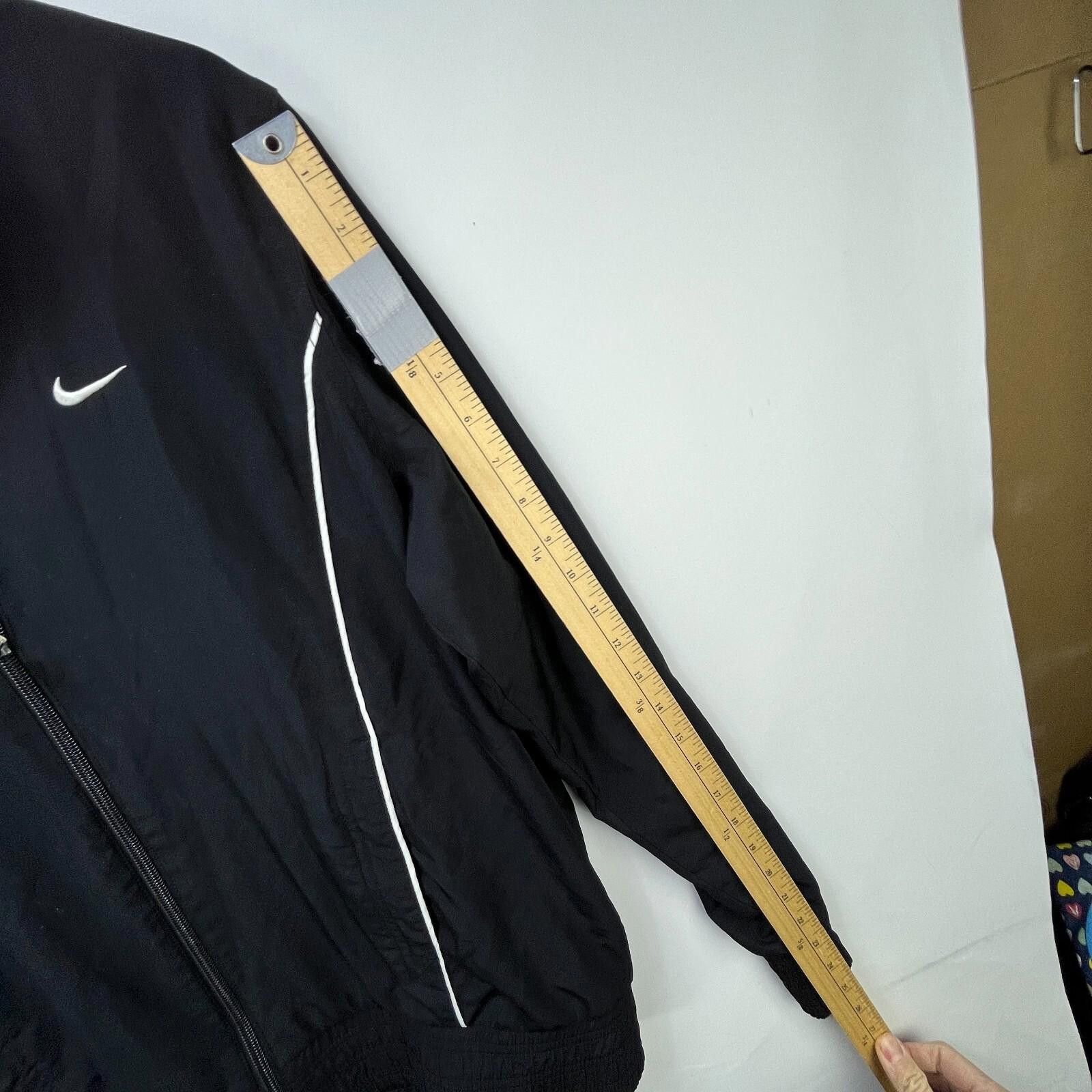 Nike Vintage Y2K Nike Swoosh Windbreaker Jacket Womens XL Size XL / US 12-14 / IT 48-50 - 8 Thumbnail