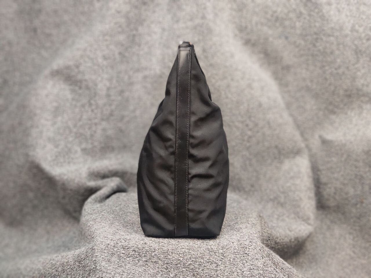 Gucci Vintage Gucci Black Nylon Authentic Shoulder Bag Size ONE SIZE - 9 Thumbnail