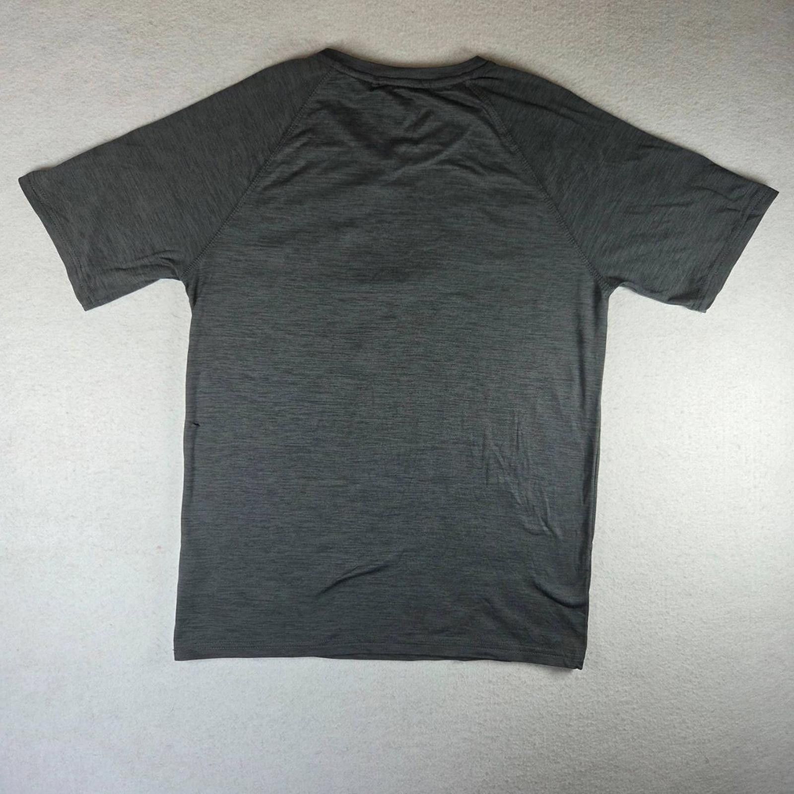 Other NWT Motion Timber Edge Tee Men's Small Grey - FLAWED Size US S / EU 44-46 / 1 - 8 Thumbnail