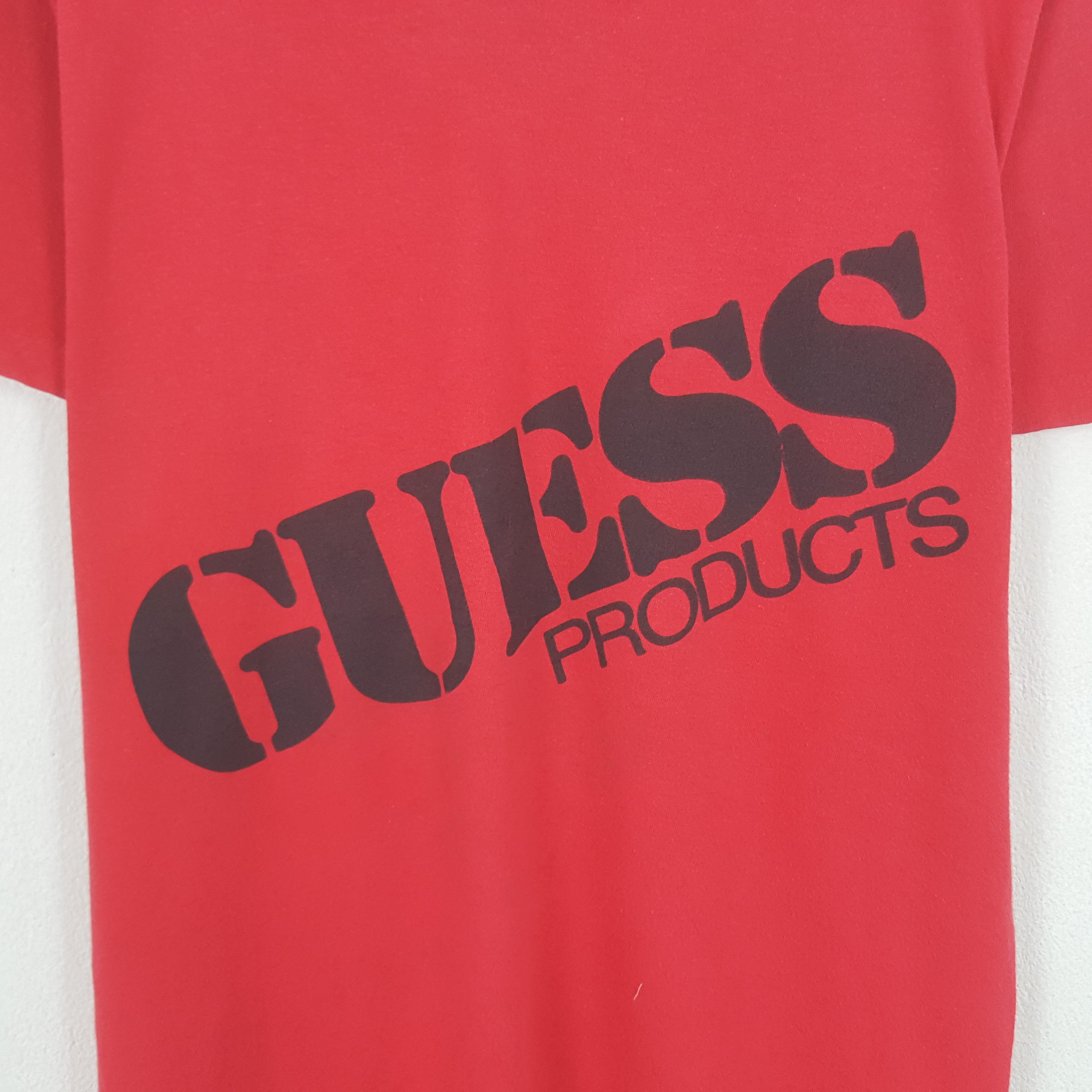 Guess Vintage Guess Products Tshirt Size US M / EU 48-50 / 2 - 2 Thumbnail