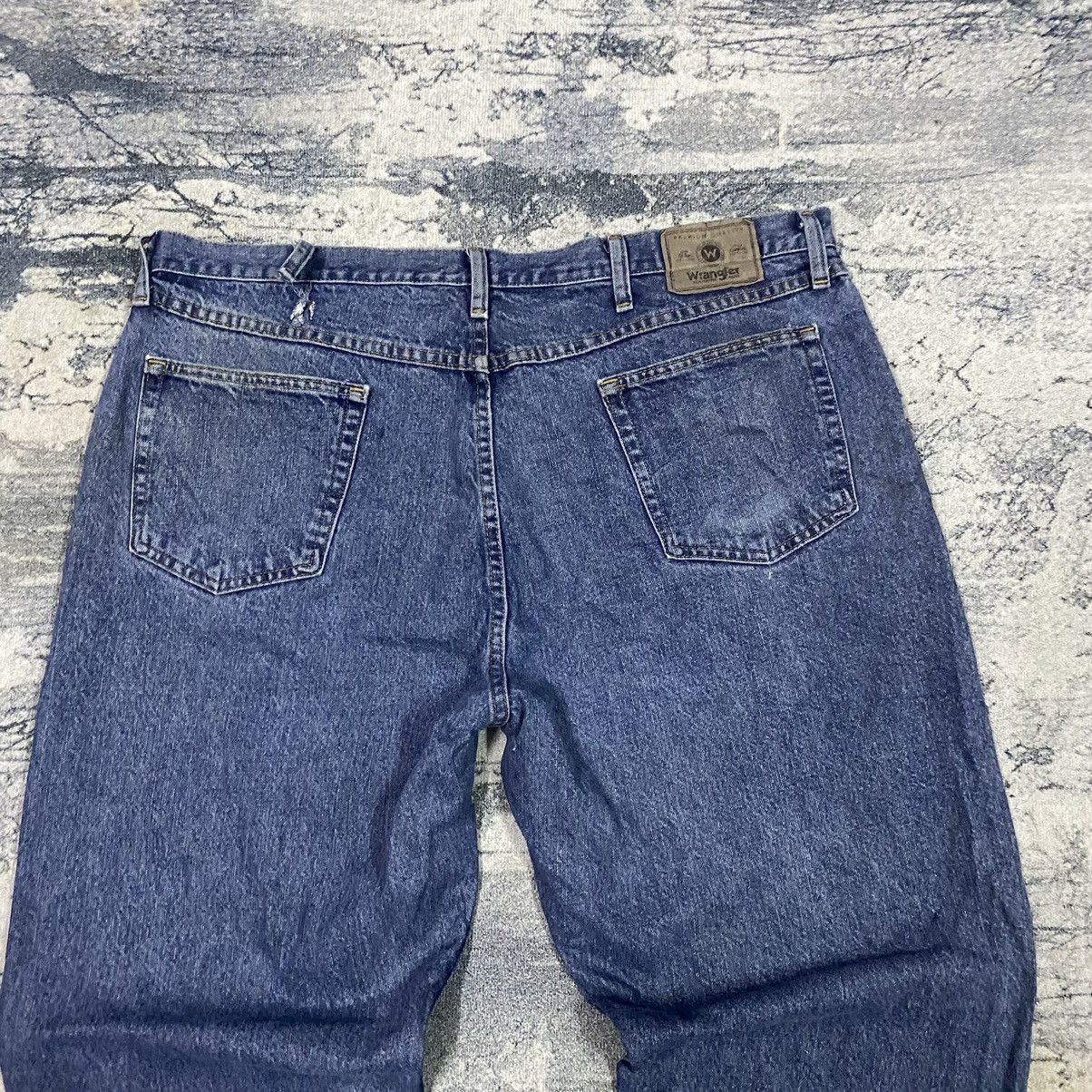 Vintage × Wrangler Vintage Wrangler Big Size Denim Jeans Size US 41 - 7 Thumbnail