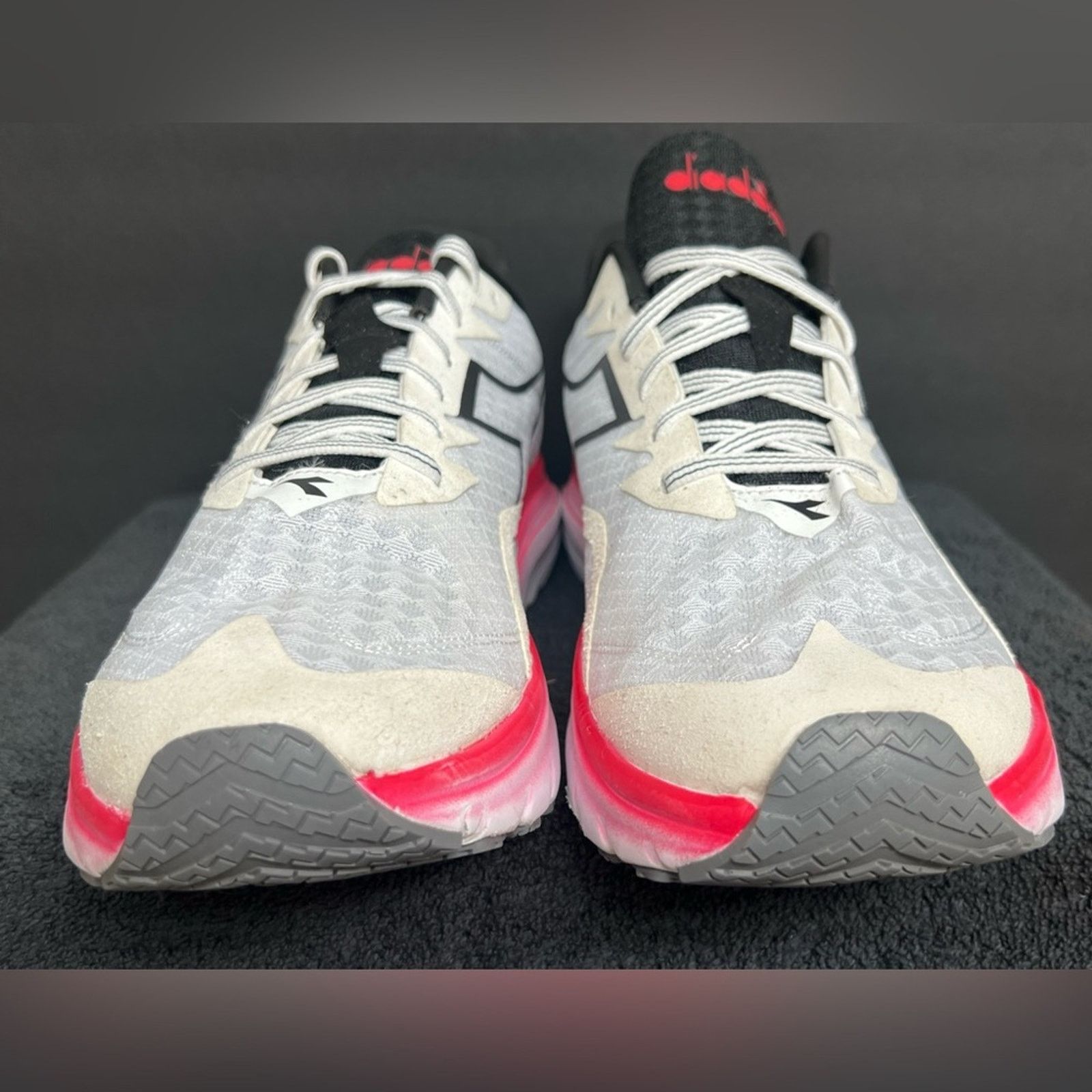 Diadora diadora Equipe Nucleo Running Mens Athletic Shoes 11.5 EUC Size US 11.5 / EU 44-45 - 5 Thumbnail