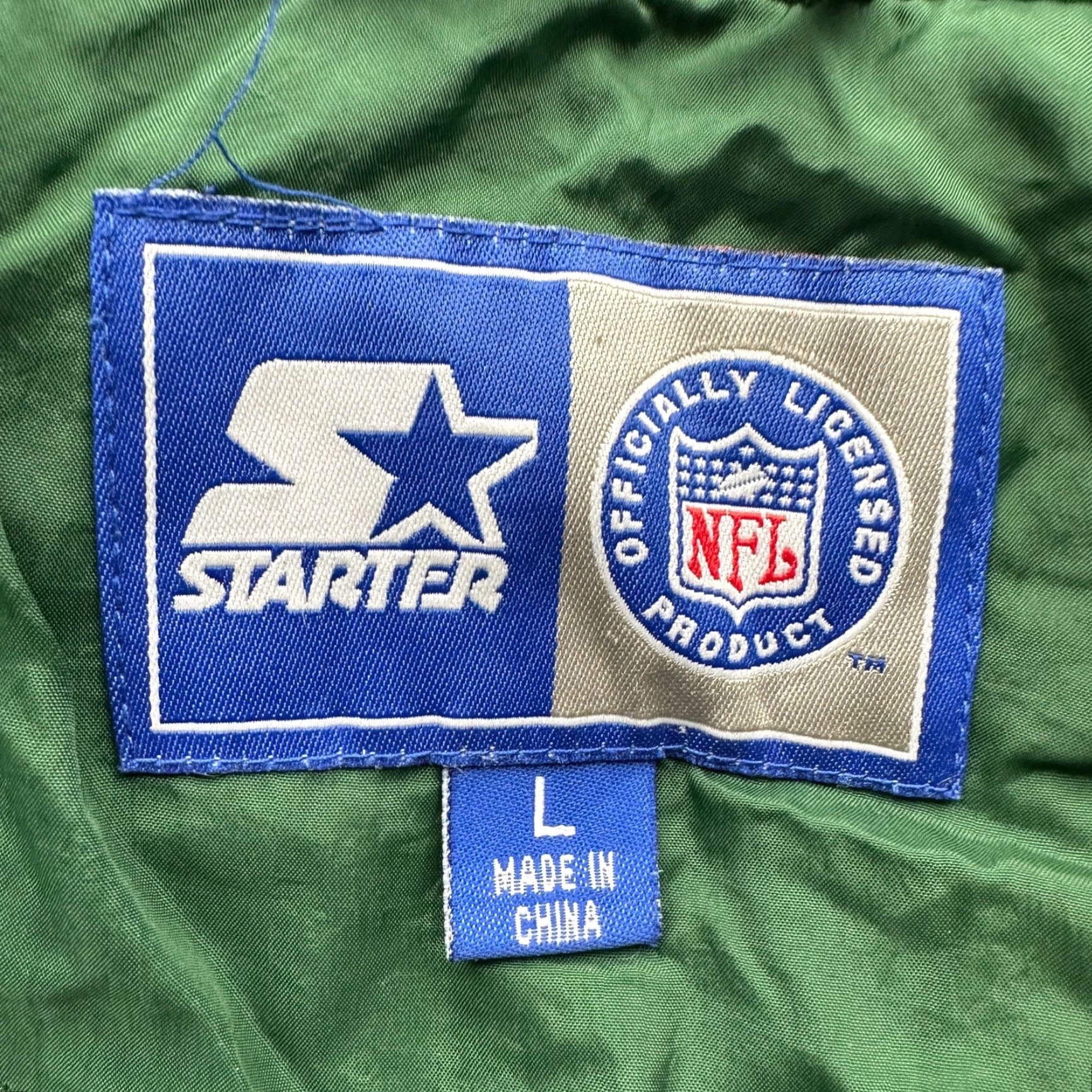 Starter VINTAGE Starter Green Bay Packers Nylon Windbreaker Jacket Mens Large Green 90s NFL Sports Windbreaker Coat Size US L / EU 52-54 / 3 - 3 Thumbnail