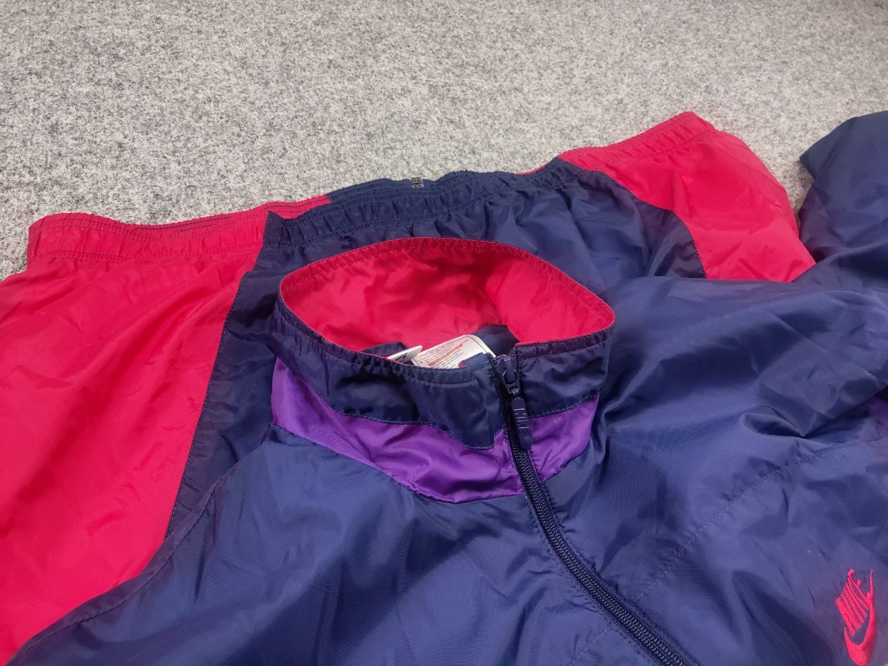 Nike Vintage 90's Nike Swoosh Tracksuit Bright neon Pants Jacket Size US L / EU 52-54 / 3 - 8 Thumbnail