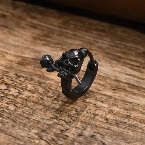 Jewelry Asaoka x Honji Gothic Skull Hoop Huggie Earring Size ONE SIZE - 1 Thumbnail