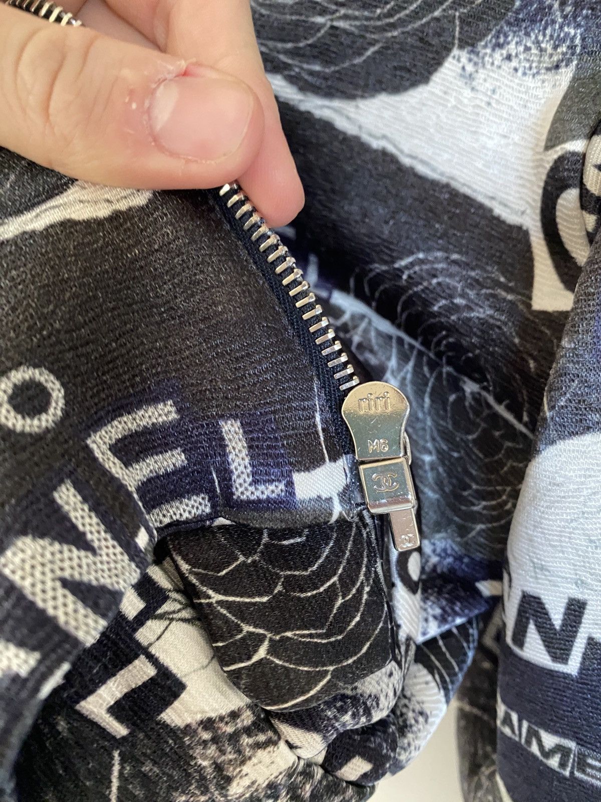 Chanel Chanel bomber jacket limited spring / summer 2020 Size XS / US 0-2 / IT 36-38 - 10 Thumbnail