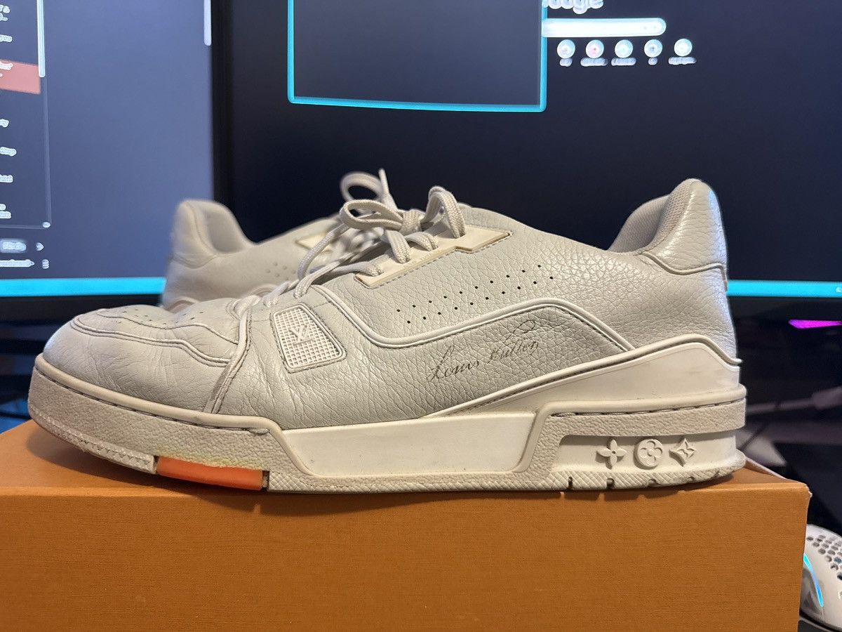 Louis Vuitton Louis Vuitton OG Trainer Gray/White/Orange LV9 Size US 9 / EU 42 - 3 Thumbnail