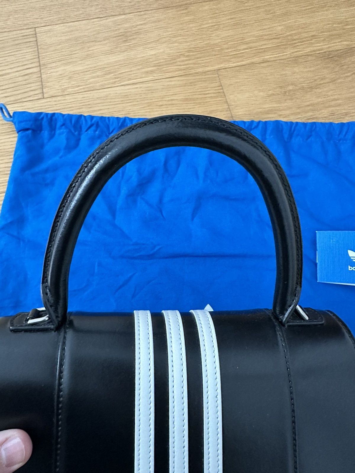 Adidas × Balenciaga Balenciaga x adidas Shoulder Bag. LIMITED EDITION Size ONE SIZE - 4 Thumbnail