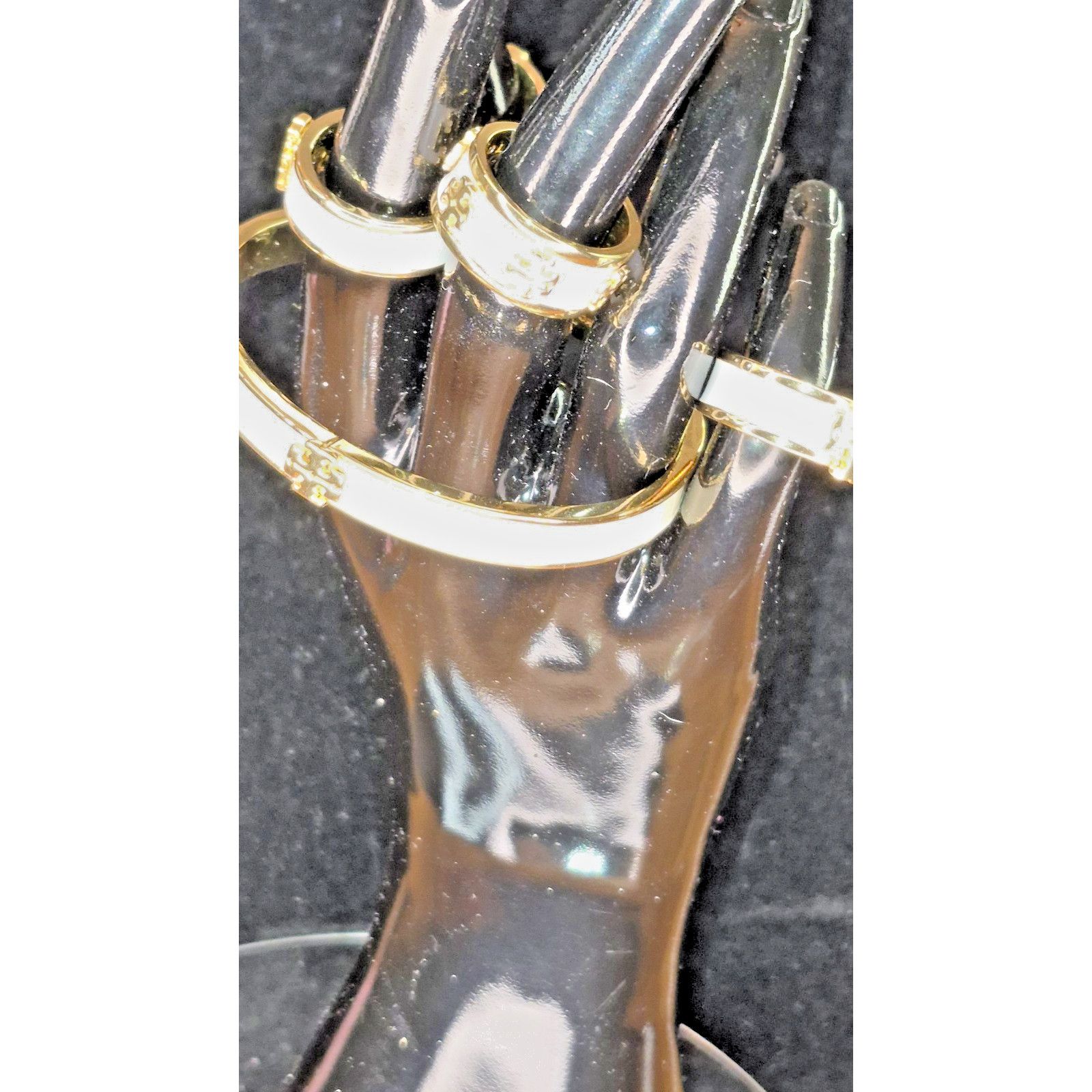 Tory Burch Tory Burch Kira White Enamel Bangle 18K Gold‑Plated Sz 17.5 Size ONE SIZE - 8 Thumbnail
