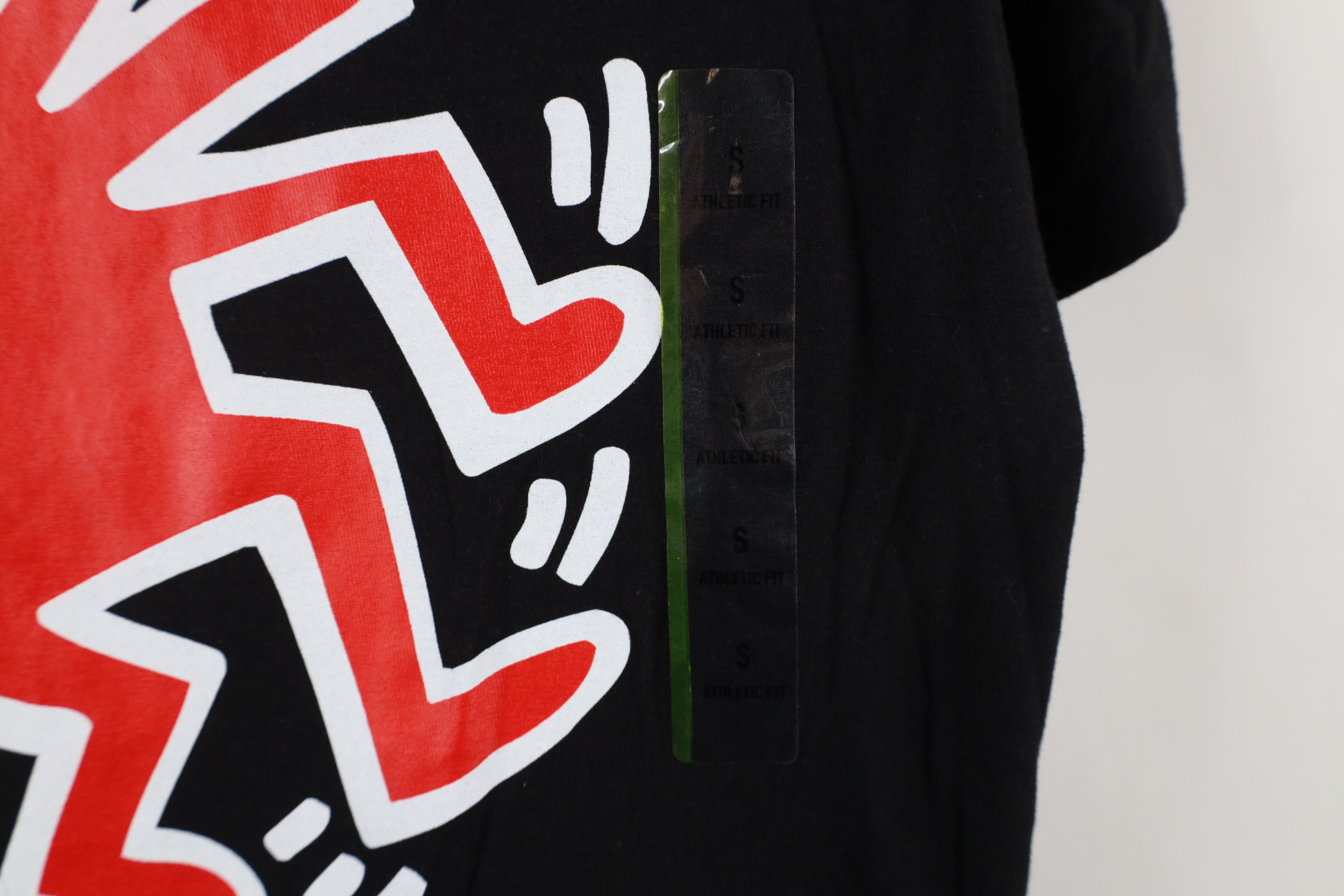 Vintage Deadstock Retro Y2K Keith Haring Art Dog T-Shirt Black Size US S / EU 44-46 / 1 - 6 Thumbnail