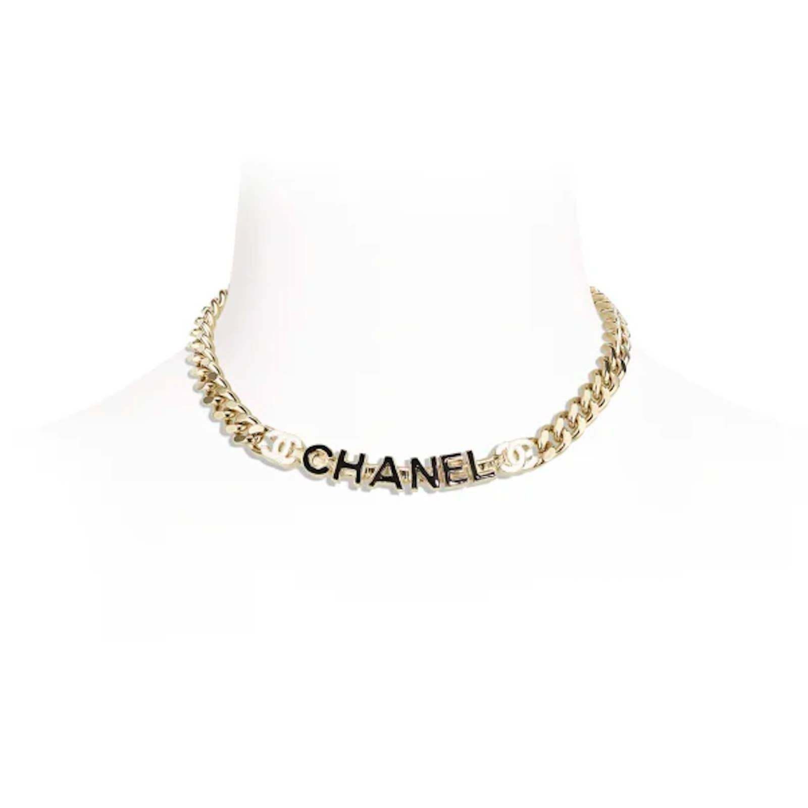 Chanel Chanel 22S Gold Name Plate CC Logo Short Choker Necklace Size ONE SIZE - 5 Thumbnail