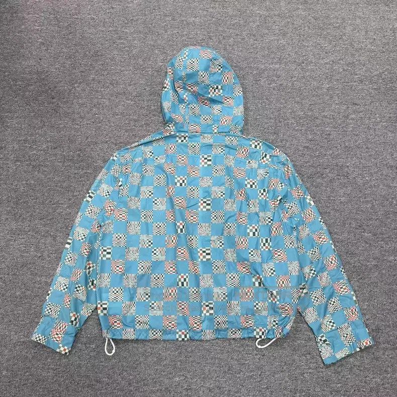 Louis Vuitton Louis Vuitton Checkerboard printed zip-up jacket Size US L / EU 52-54 / 3 - 2 Thumbnail