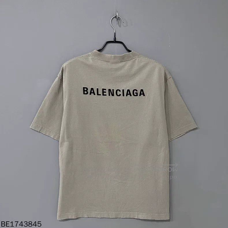 Balenciaga Balenciaga Front and back embroidered logo short-sleeve Size US XS / EU 42 / 0 - 2 Thumbnail